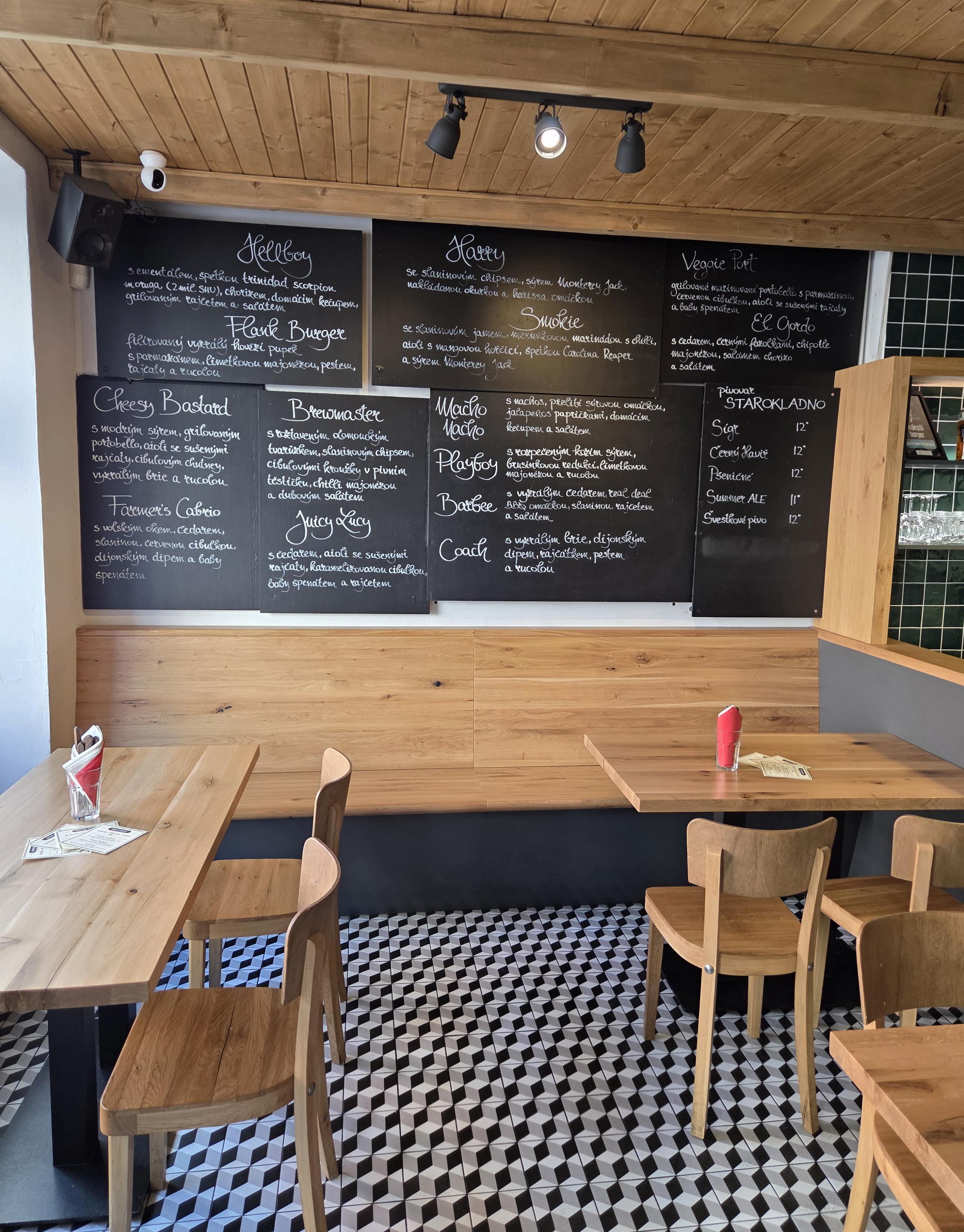 Želva beers & burgers foto 6