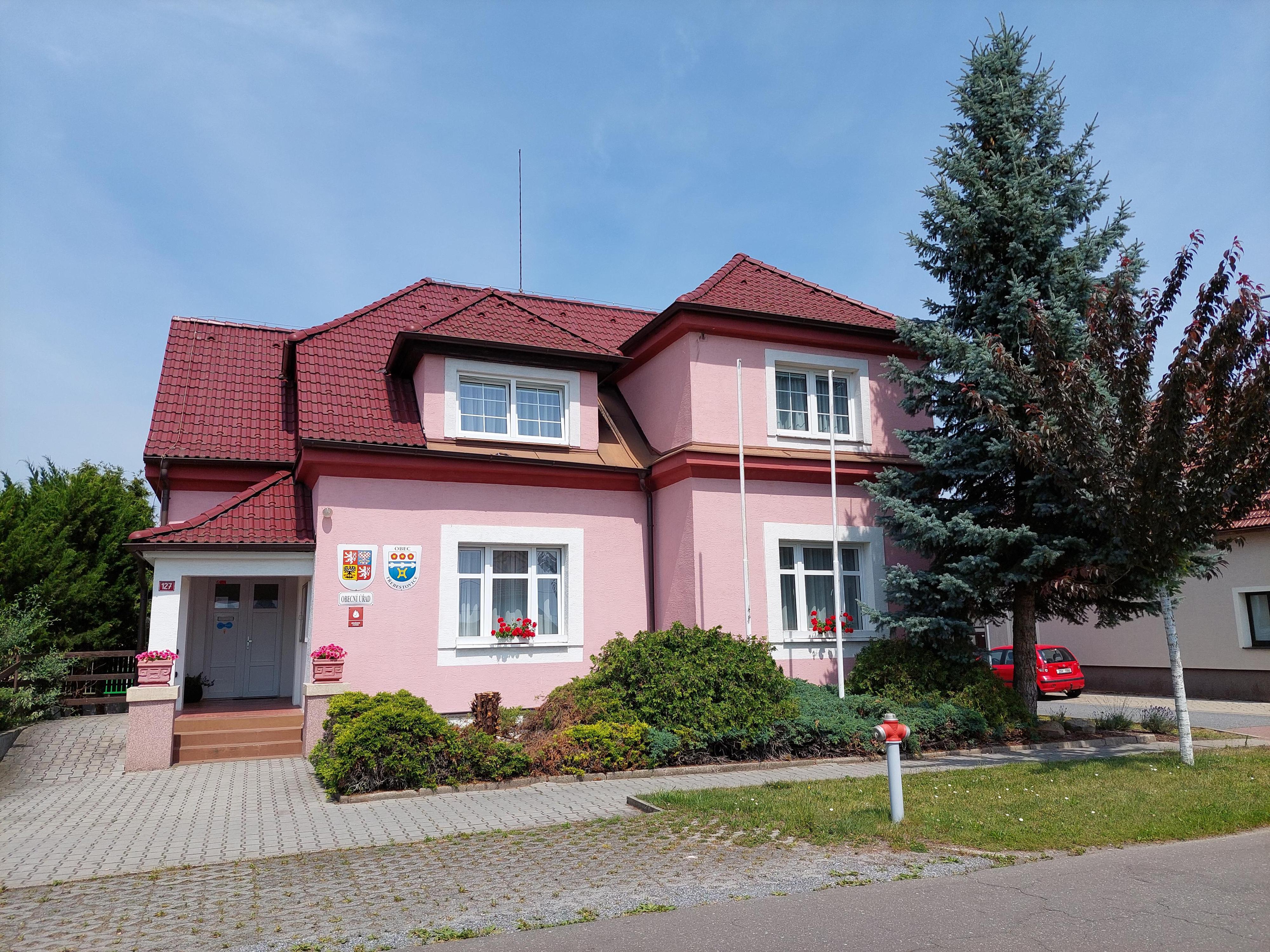 Třebestovice - obecní úřad