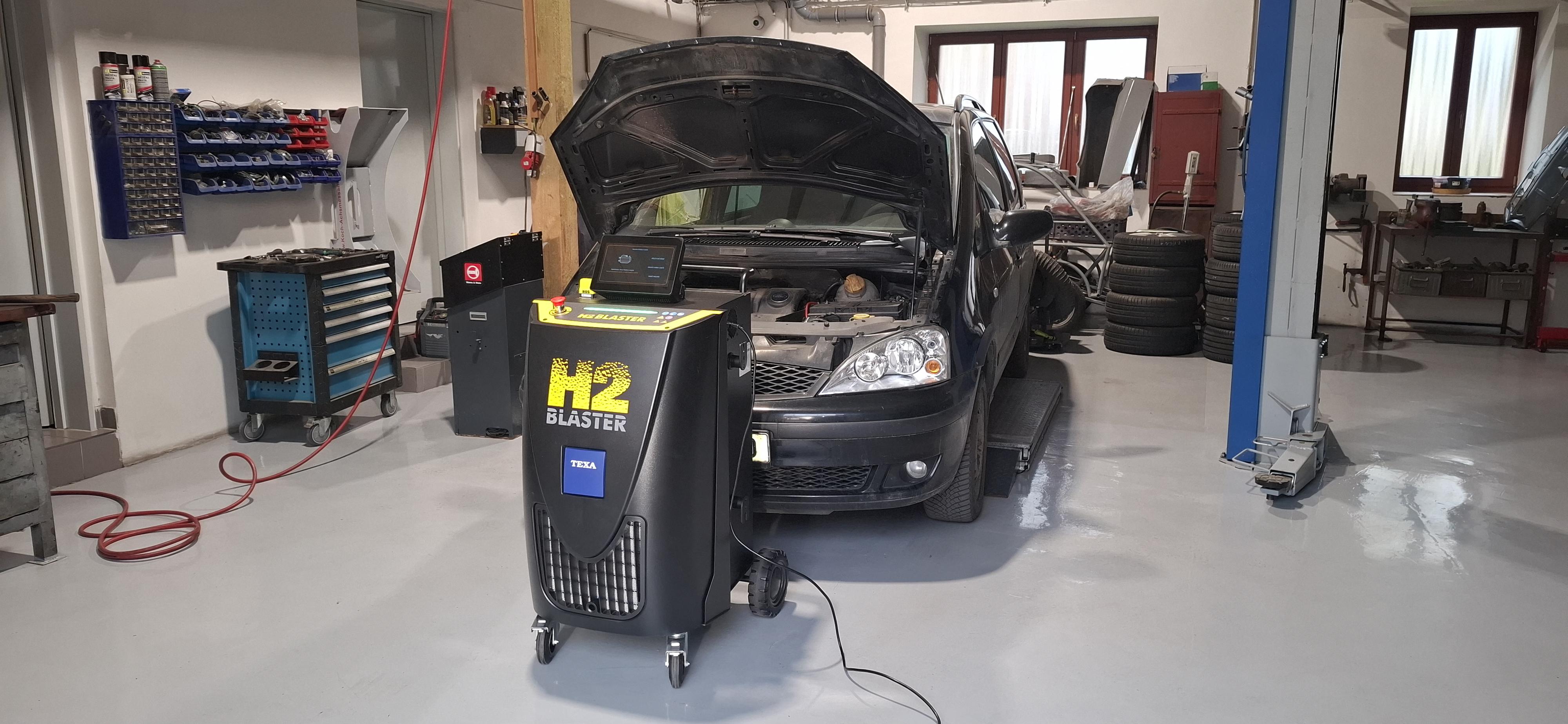 Dekarbonizace motoru vodíkem