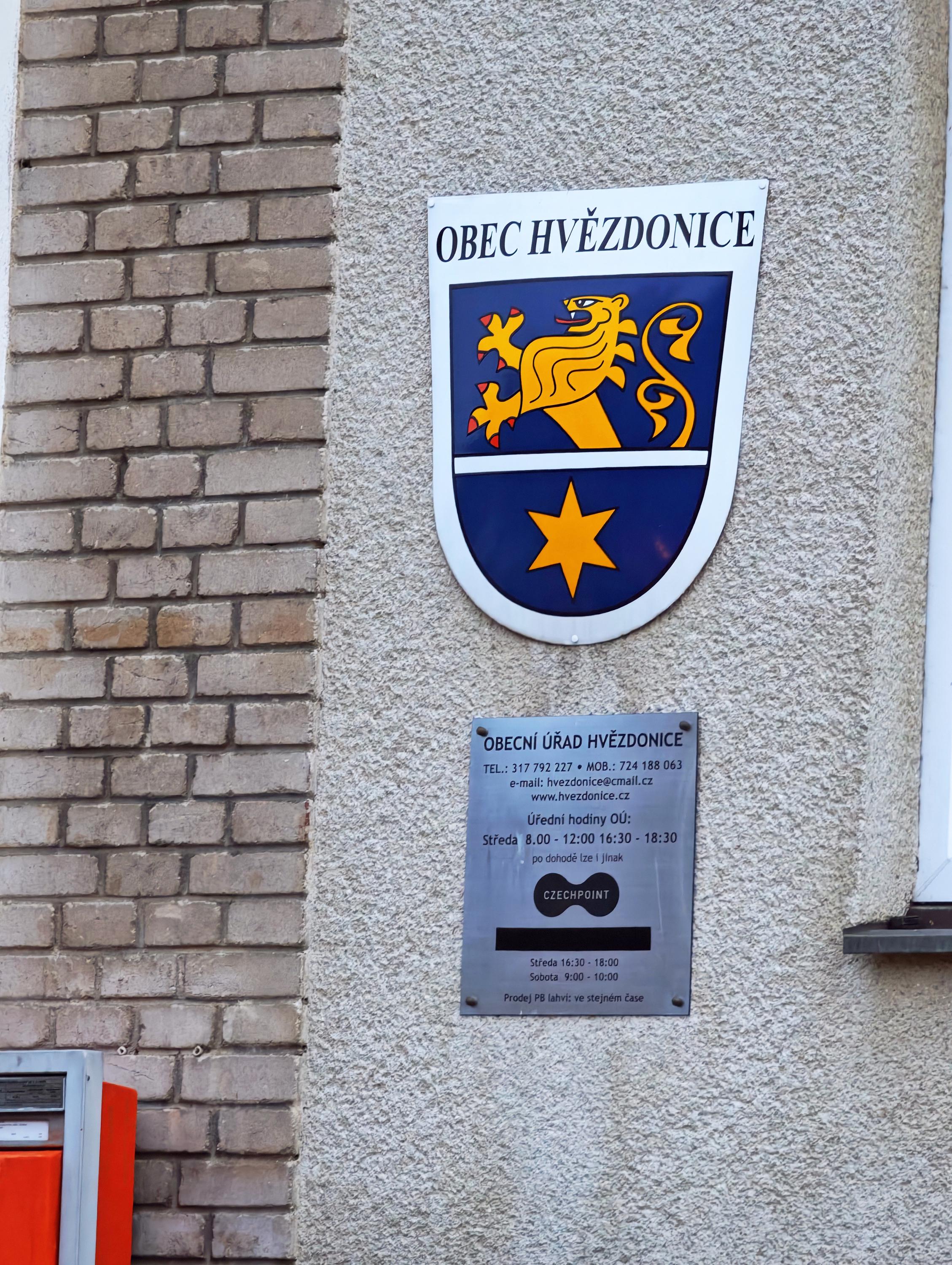 Hvězdonice - obecní úřad foto 2