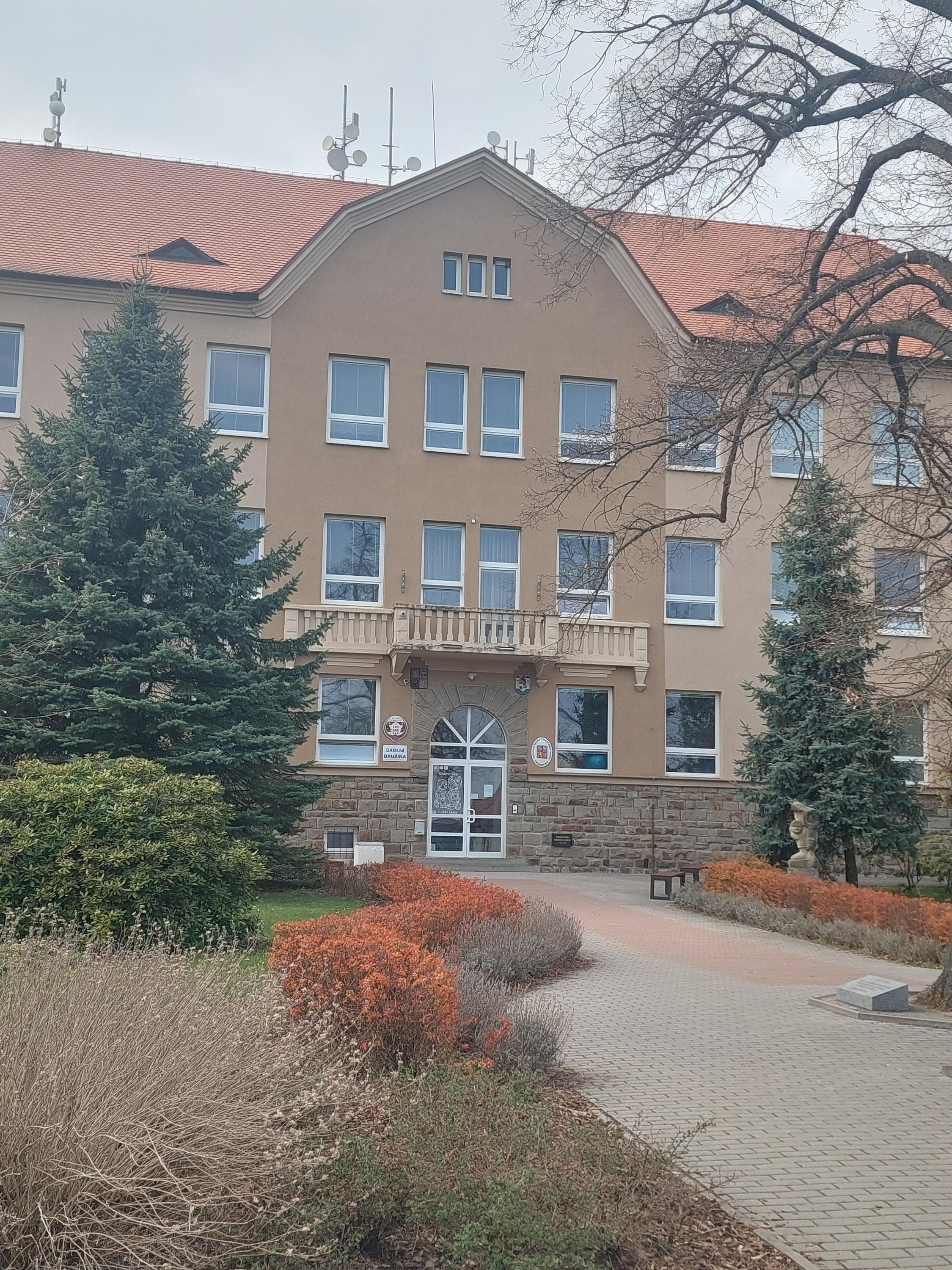 ZŠ a MŠ Cerhovice, Na Dražkách foto 3