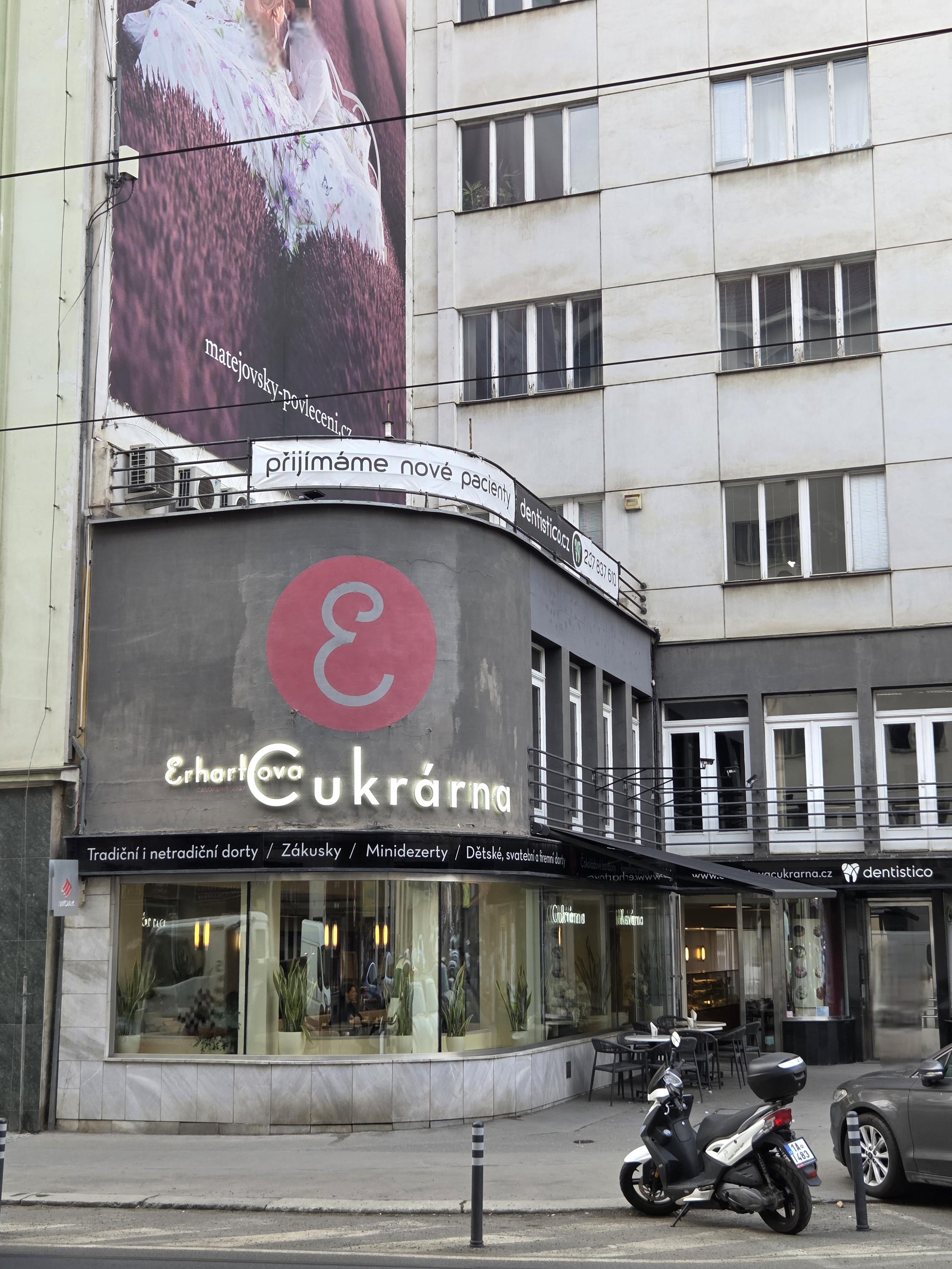 Erhartova cukrárna foto 2