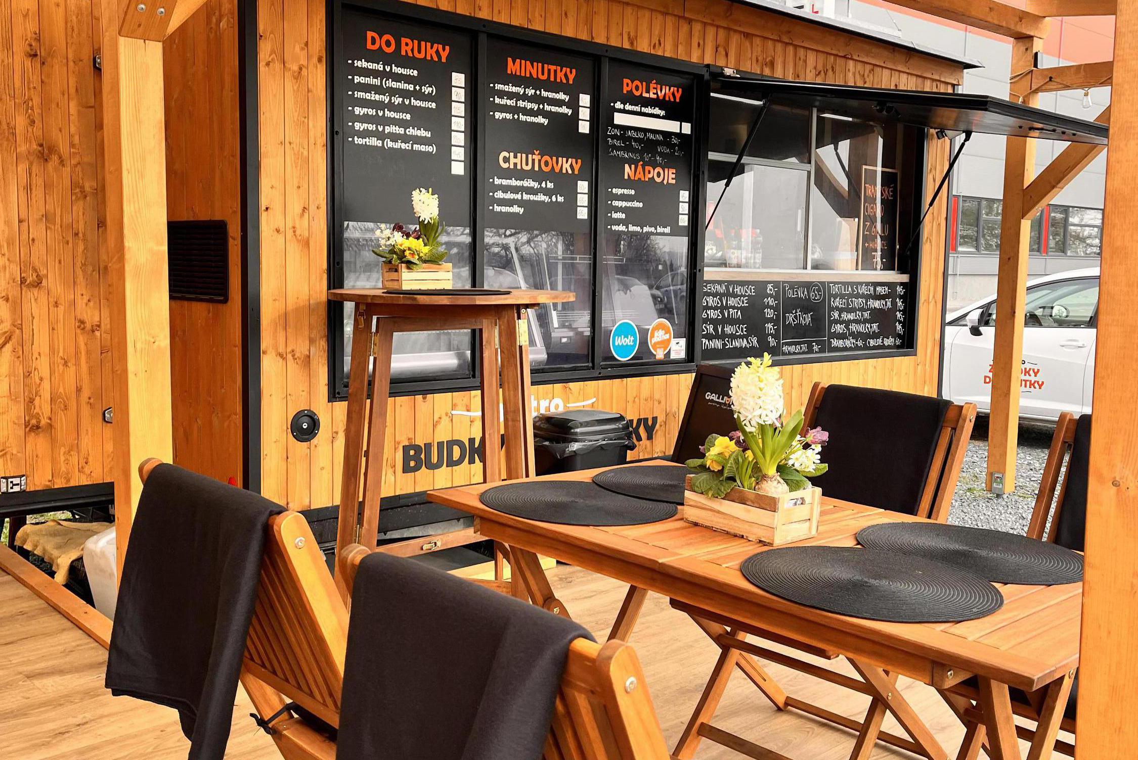 Bistro z budky dobrůtky