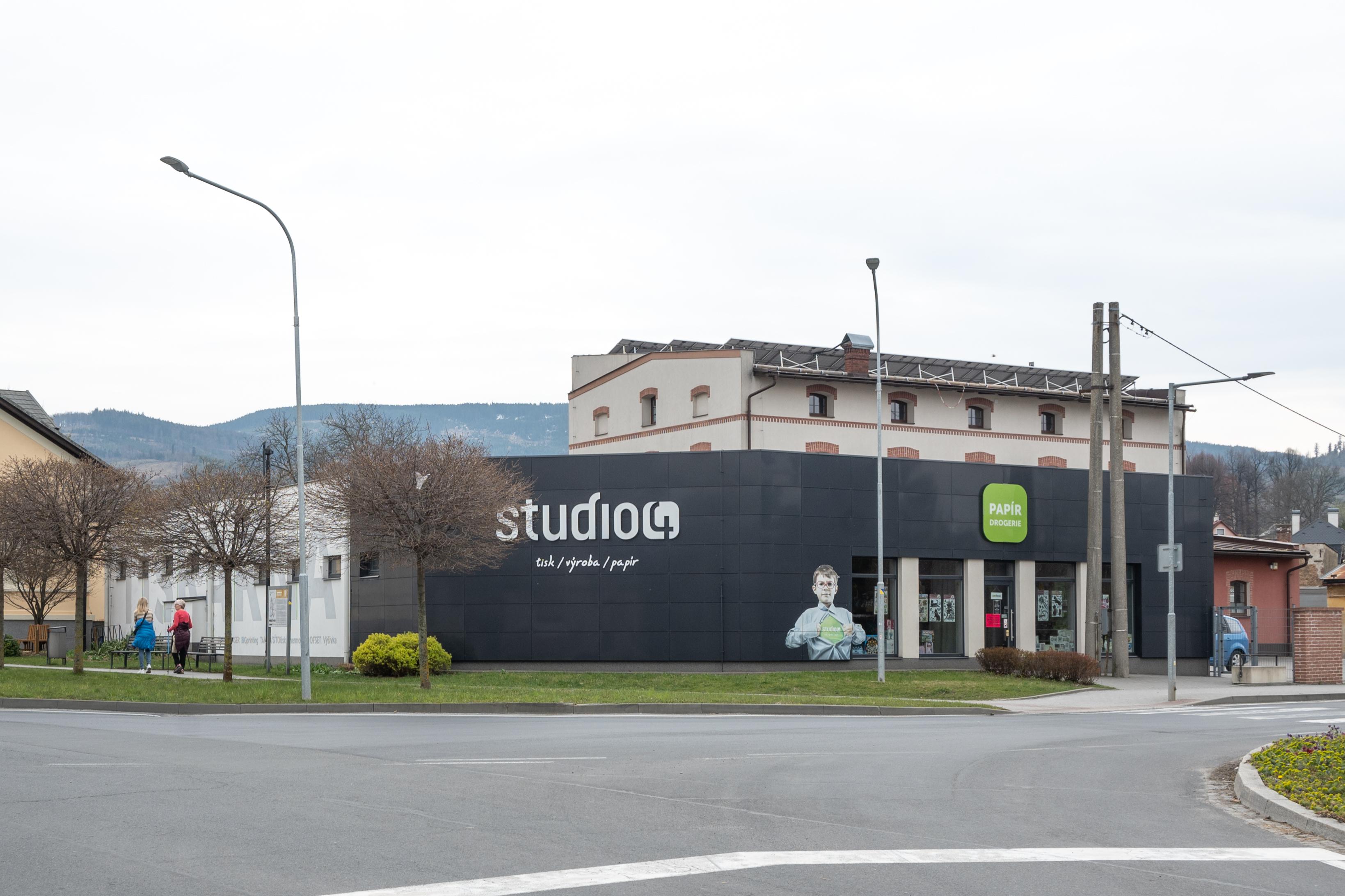 Studio-4 foto 5