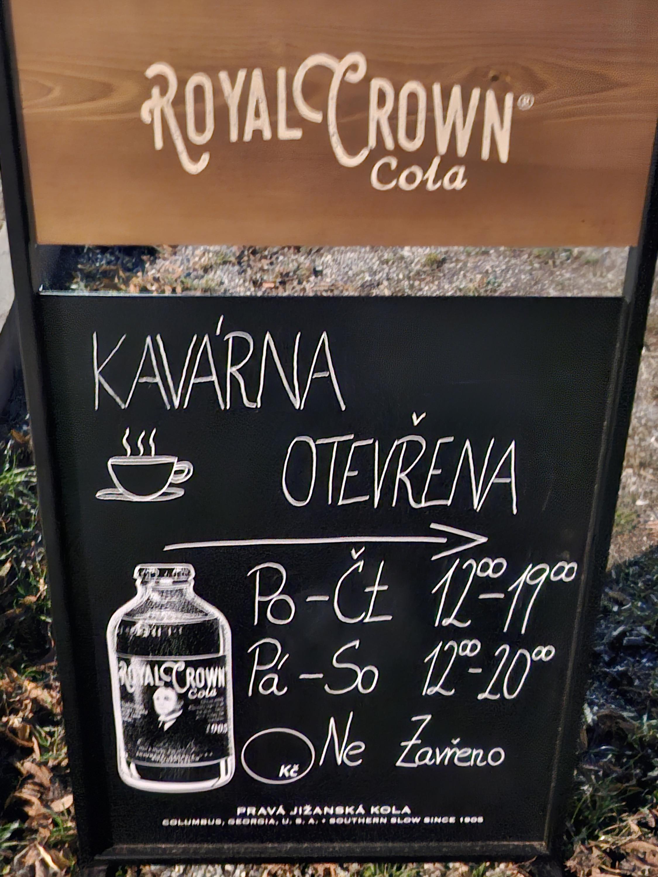 Kavárna Červený dvůr foto 3