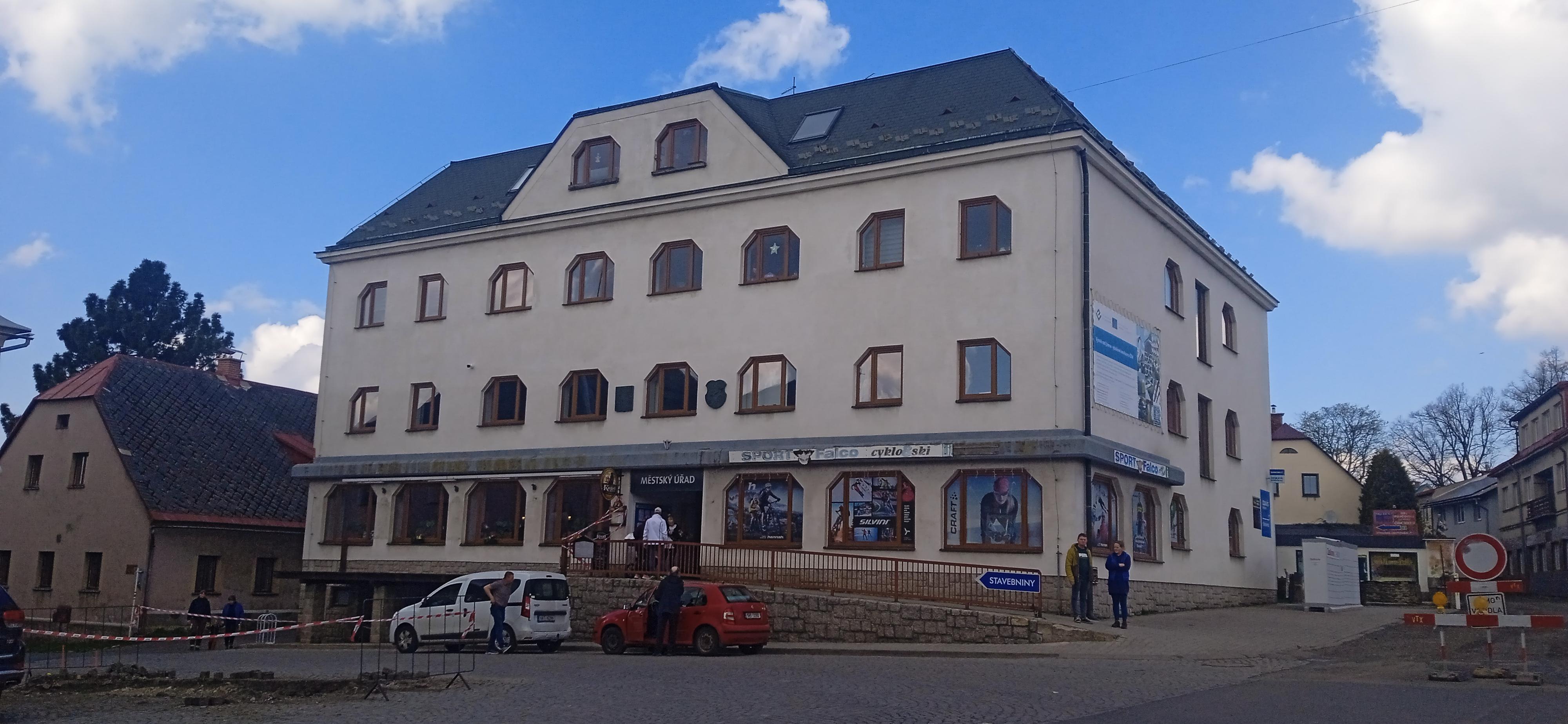 Město Vysoké nad Jizerou - obecní úřad foto 6