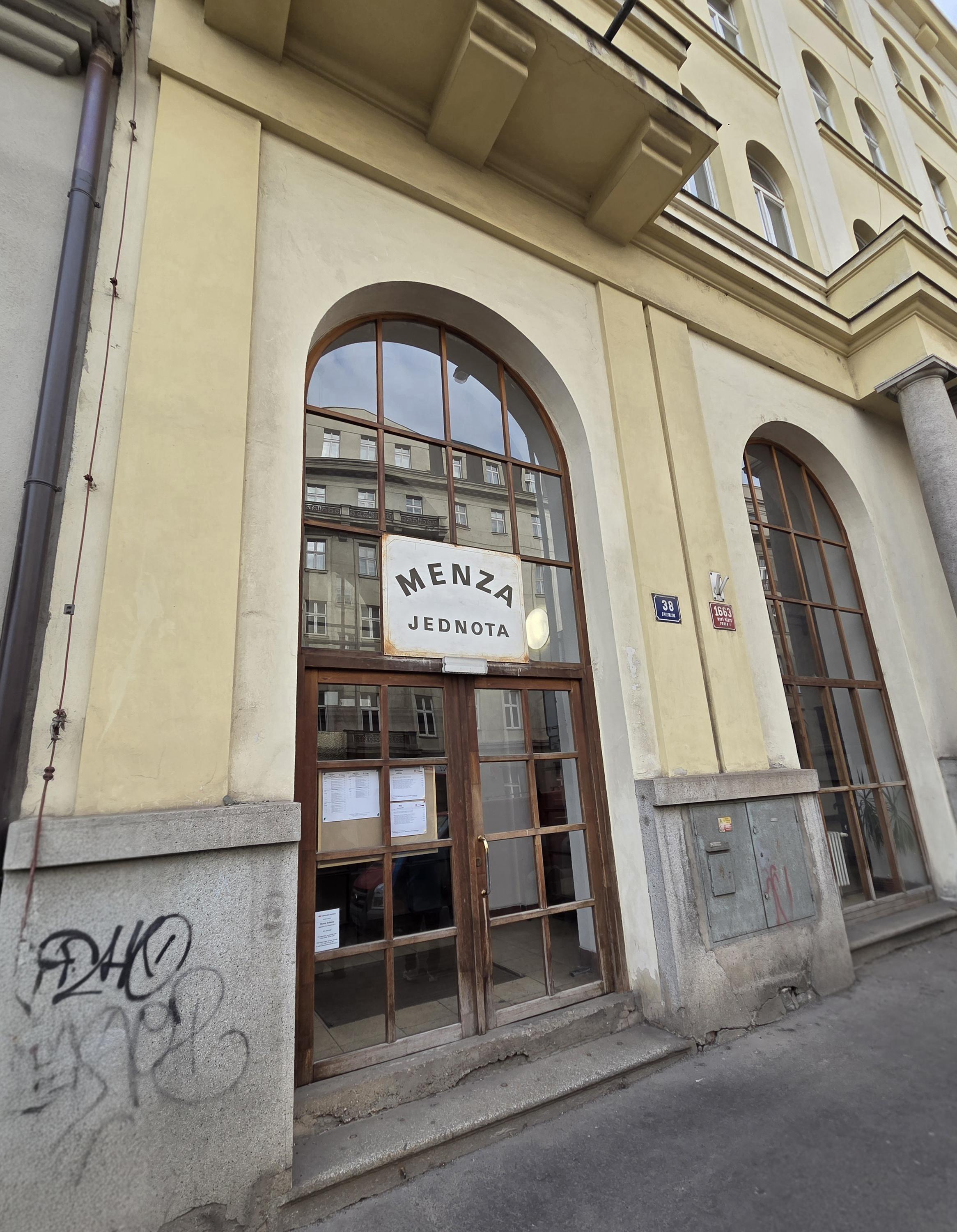 Menza Jednota - Univerzita Karlova foto 3