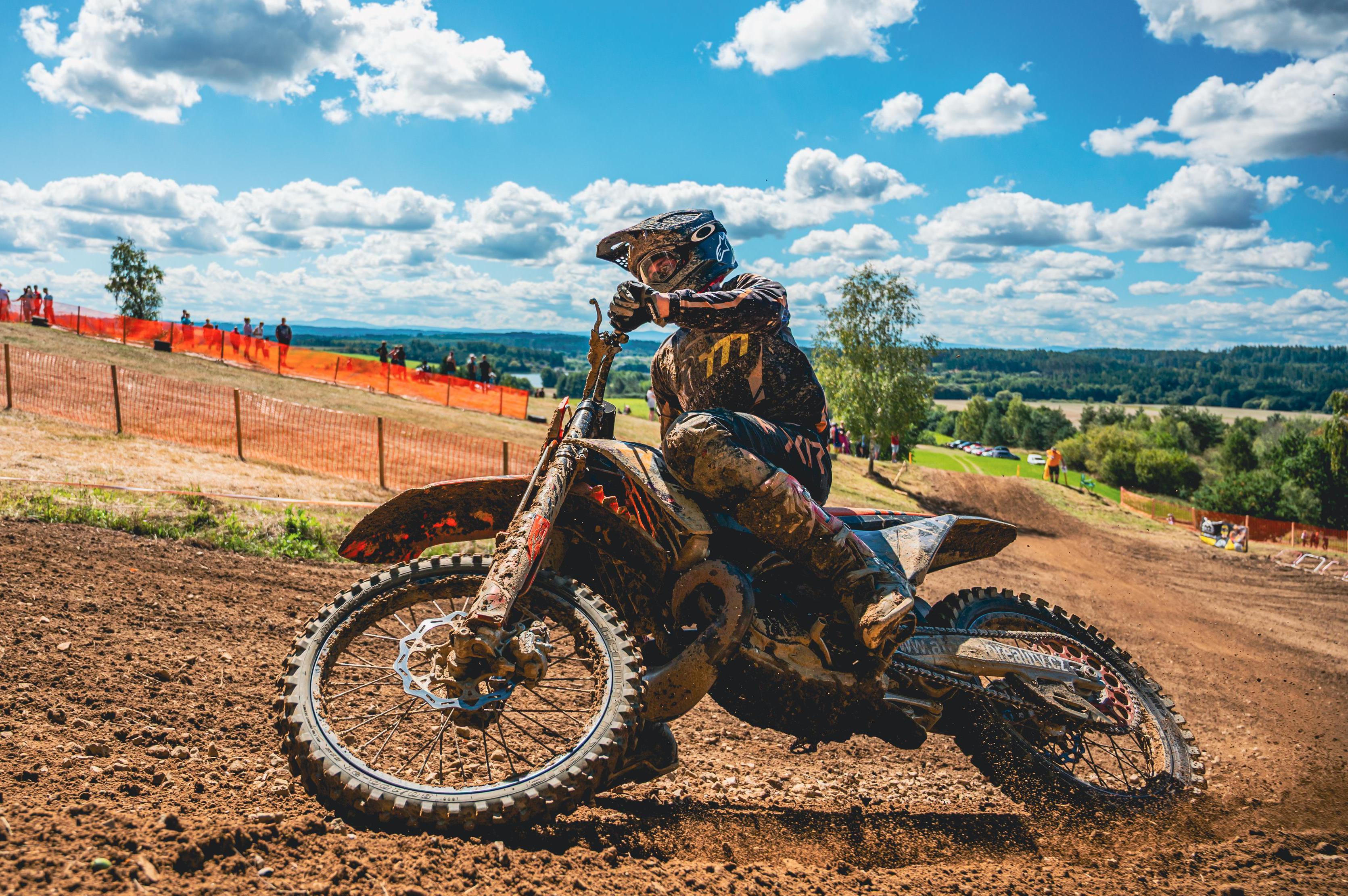 MX 777 příslušenství