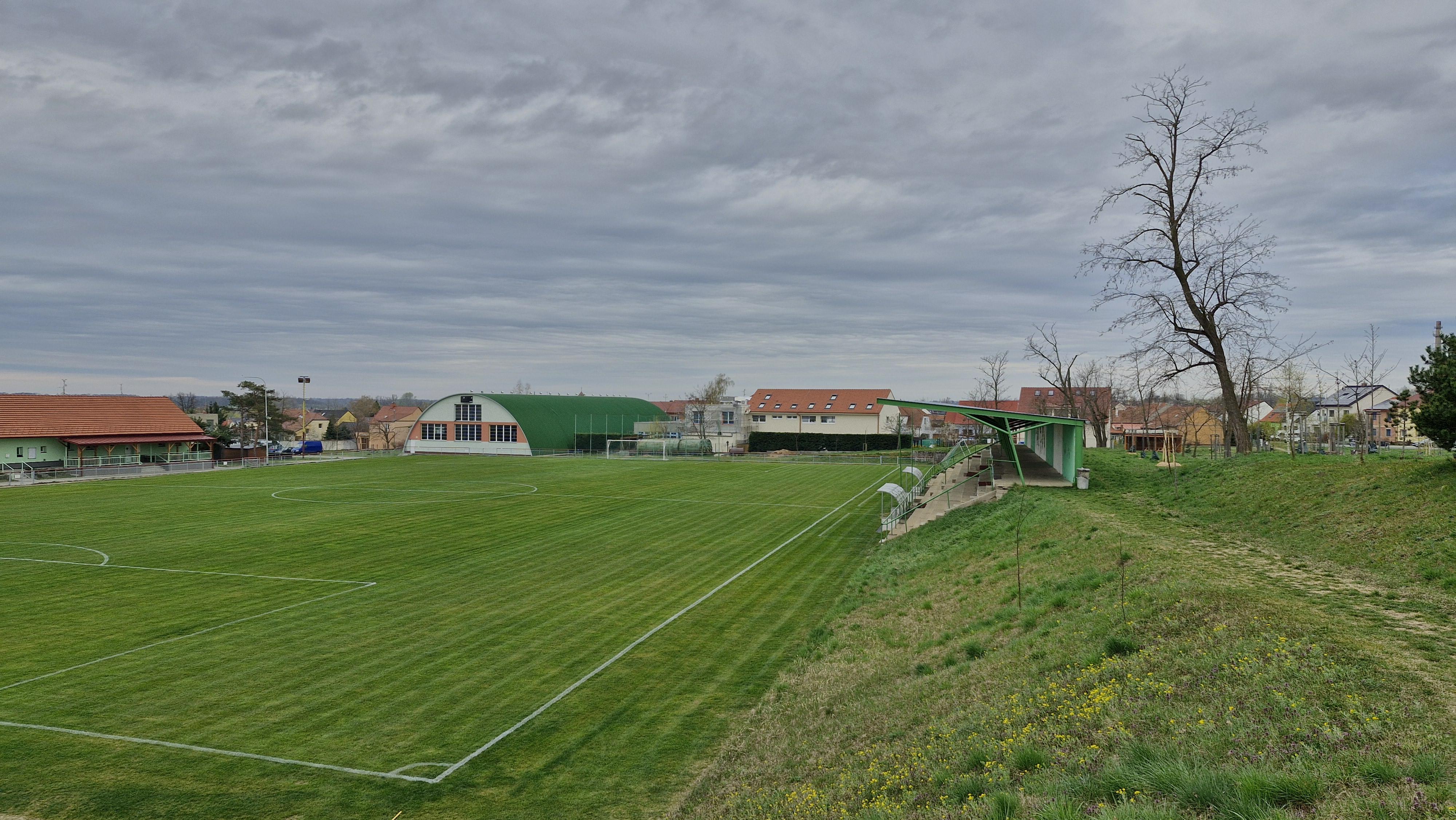 Fotbalové hřiště Mikulčice foto 5