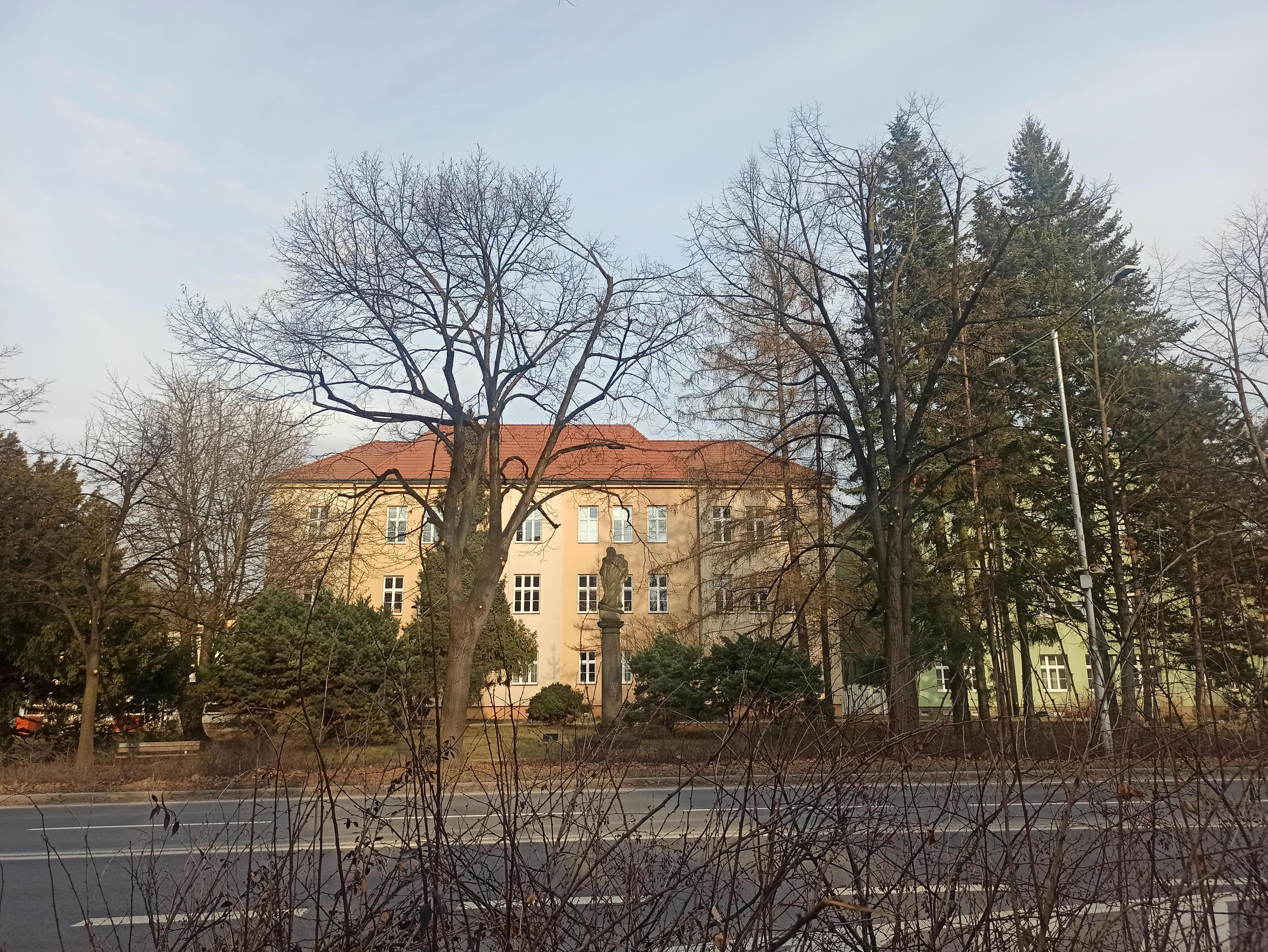 ZŠ Valašské Meziříčí, Masarykova foto 2