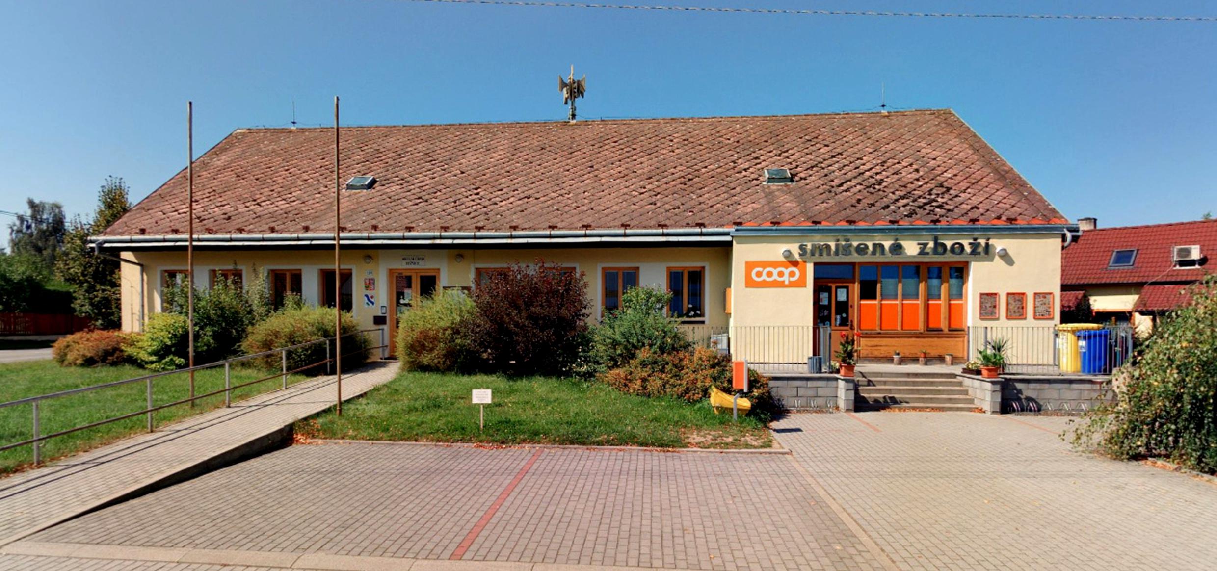 Lužnice - obecní úřad foto 6