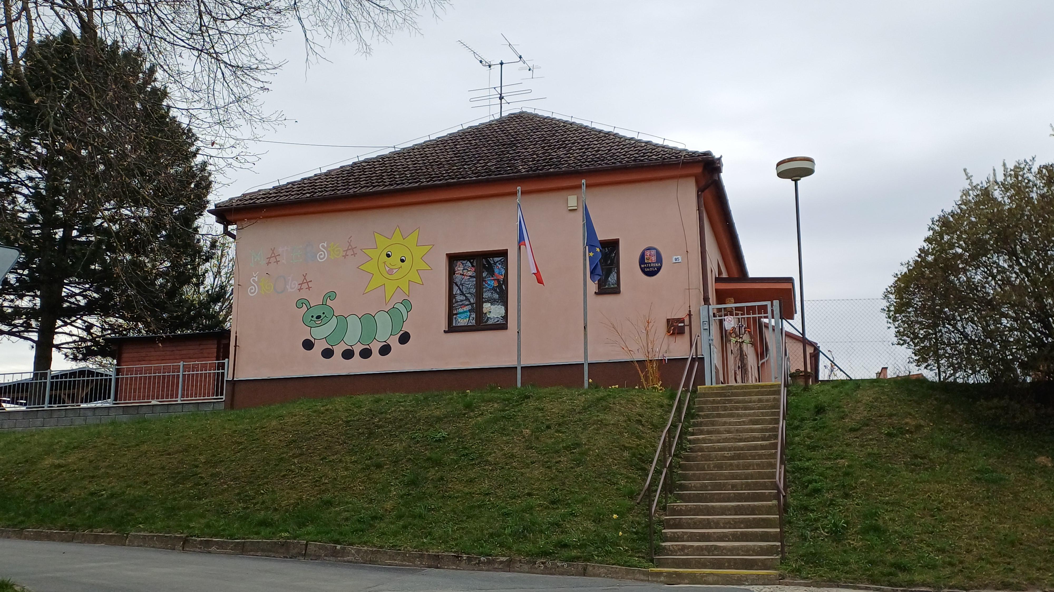 MŠ Lukovany foto 2