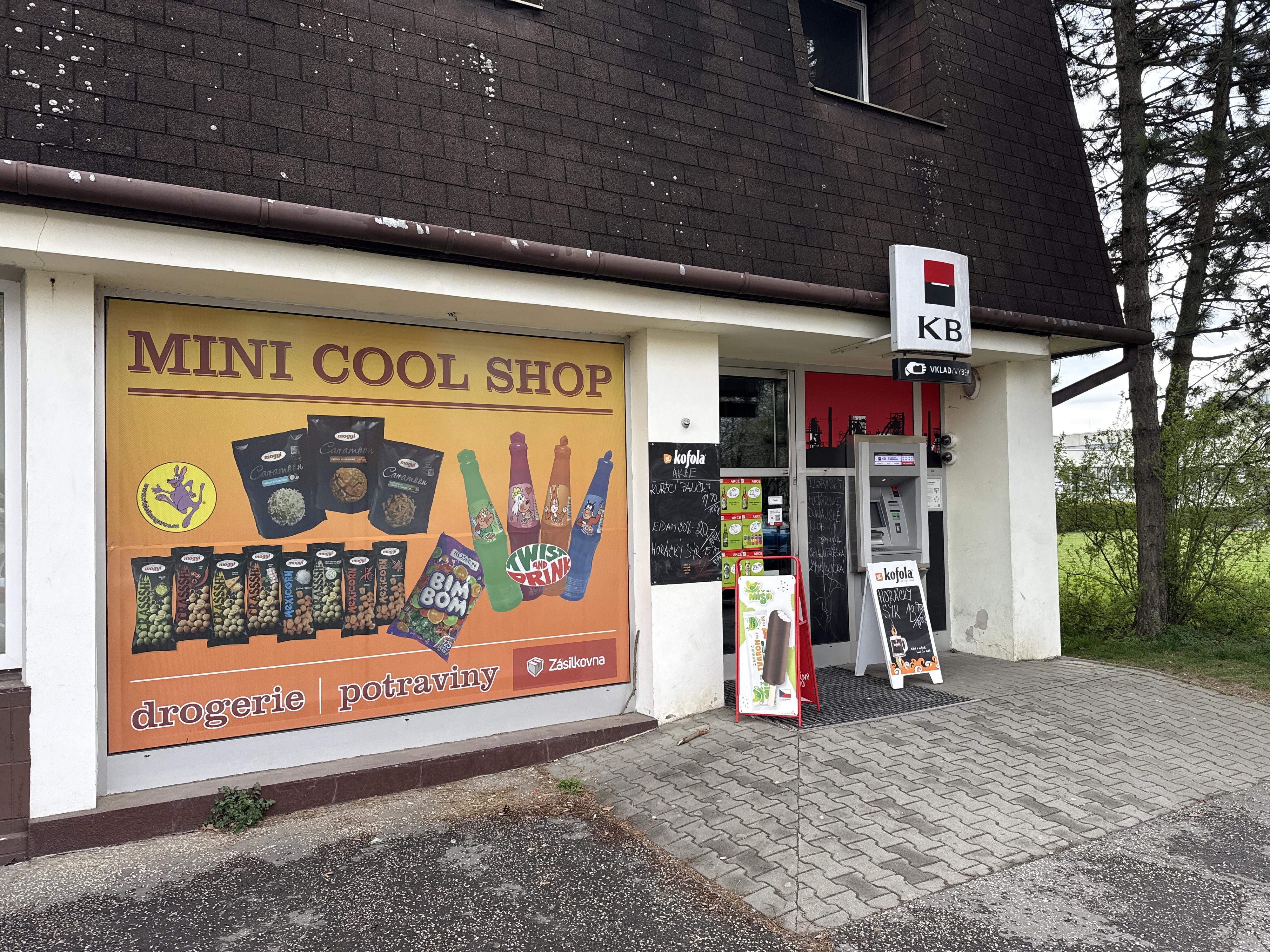 Bankomat Komerční banky foto 2