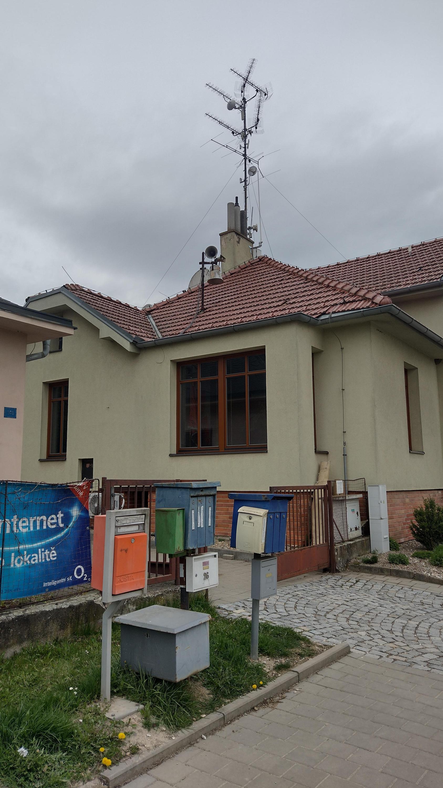 Česká - obecní úřad foto 3