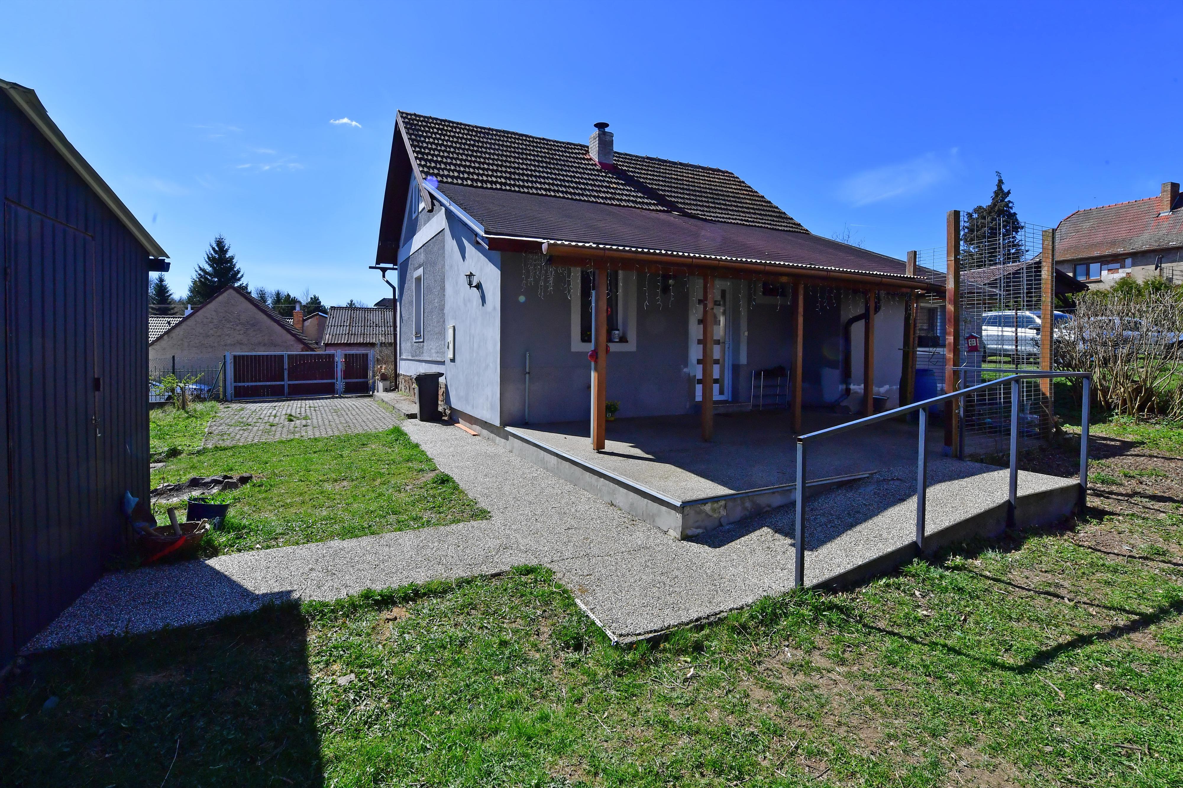 RD s mobilheimem,  pozemek 1958 m² , Zdislavice