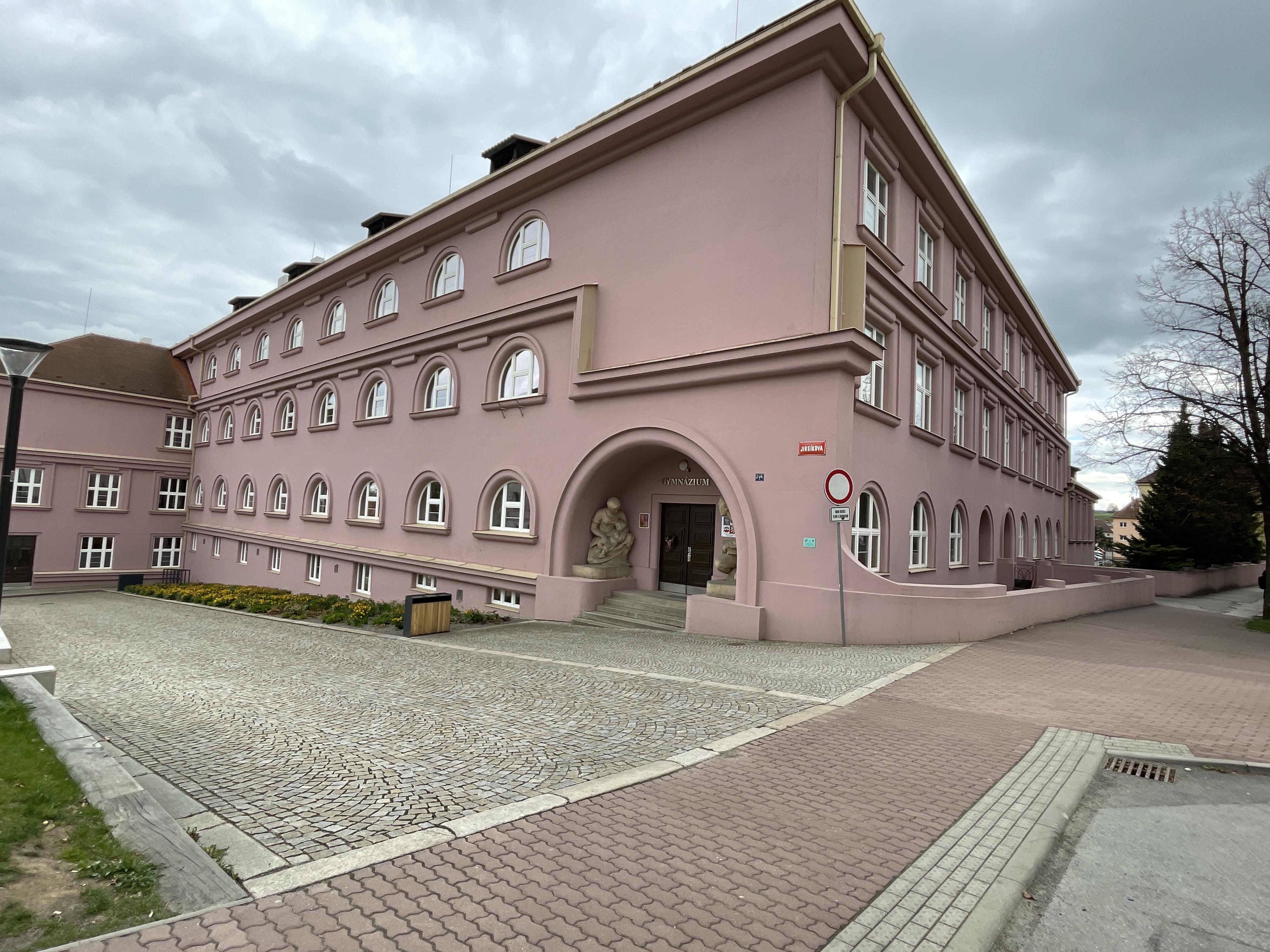 Gymnázium a Obchodní akademie Pelhřimov foto 3