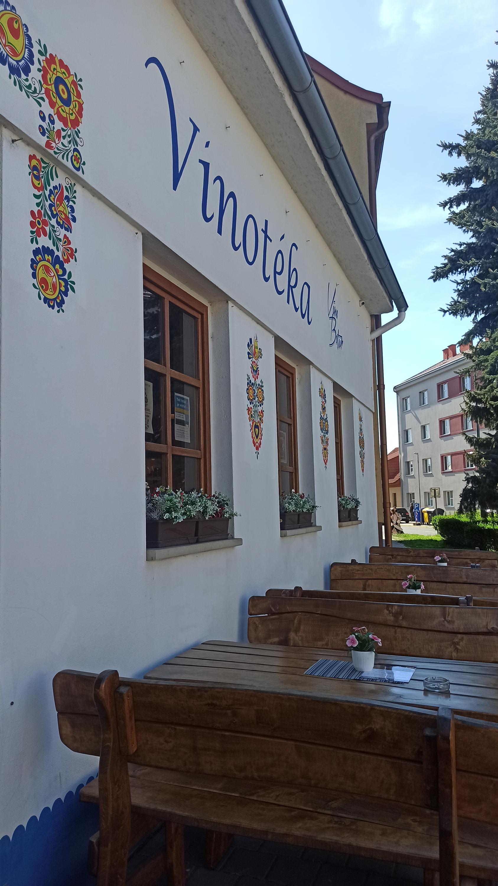 Vinotéka Botur foto 6