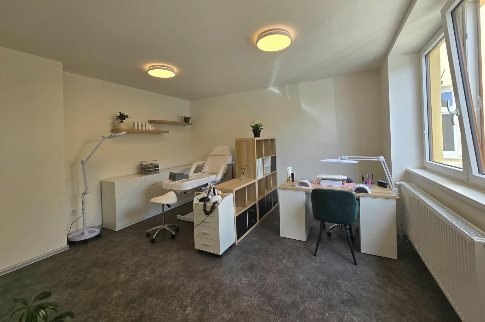 Salon Véronique - Veronika Chvátalová