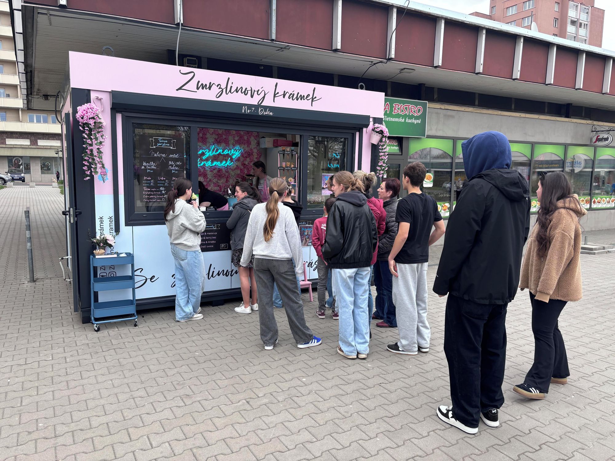 Zmrzlinový krámek foto 2