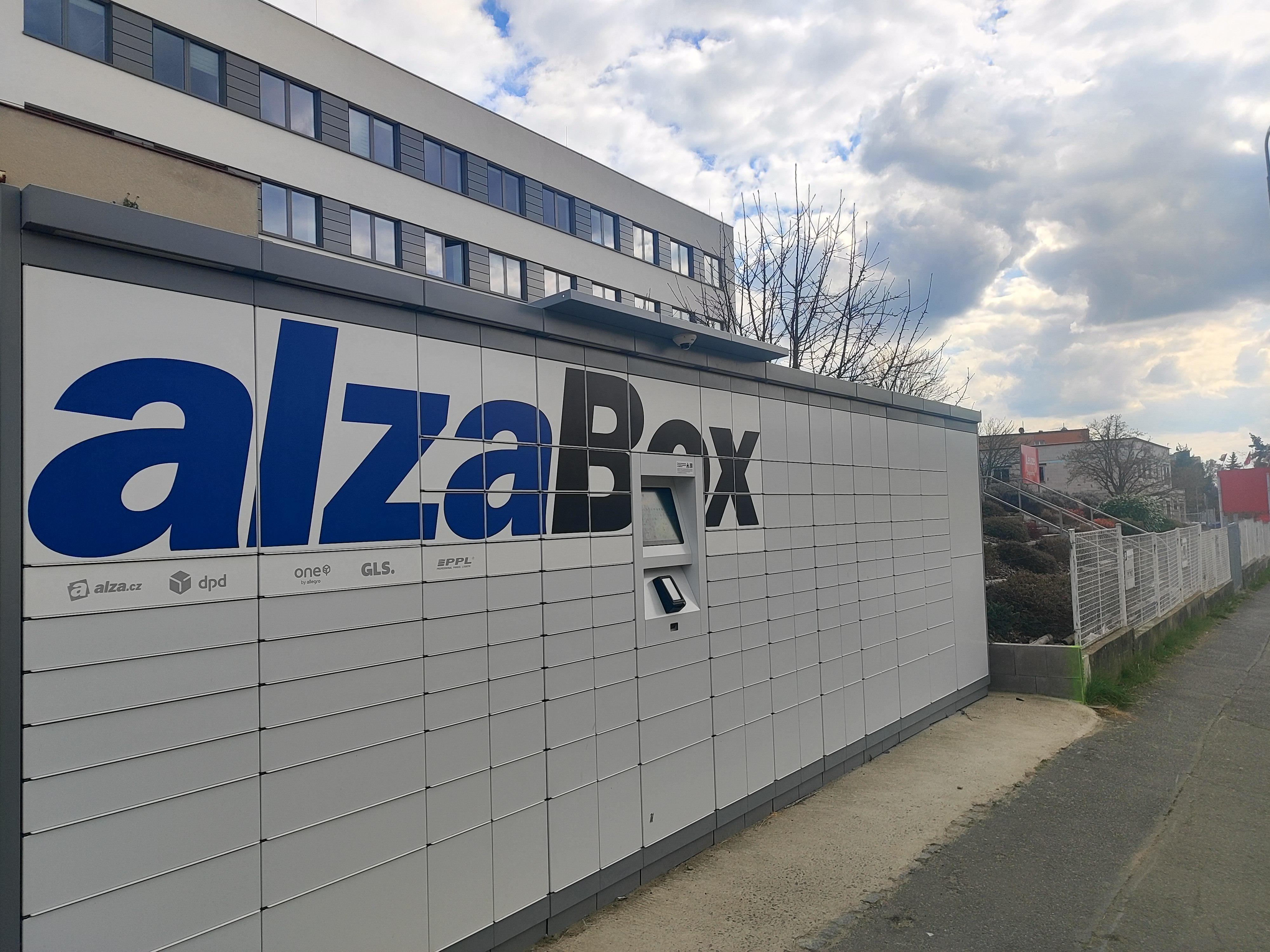 AlzaBox