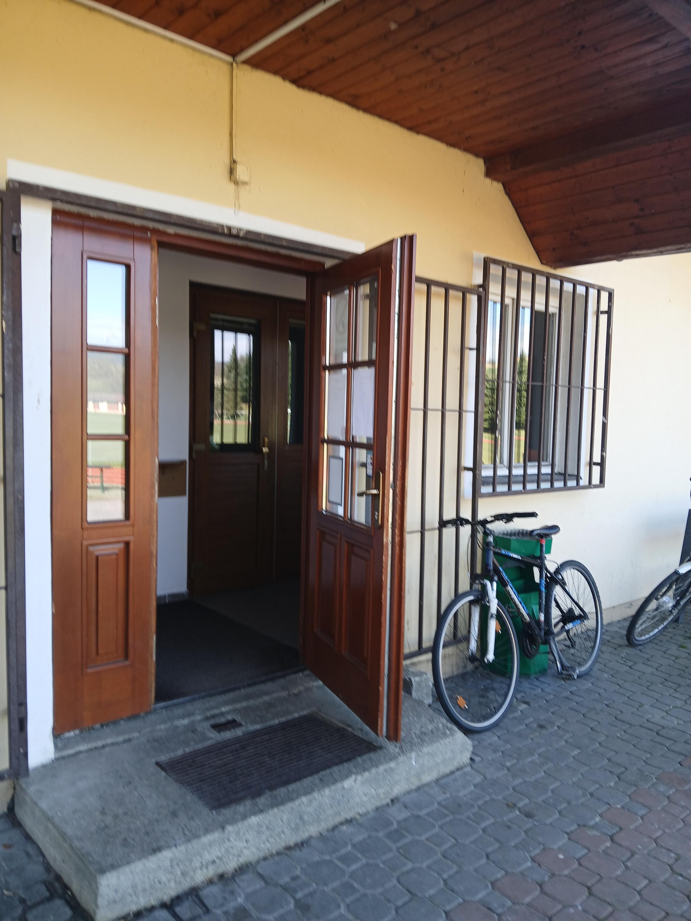 Hostinec na hřišti foto 2