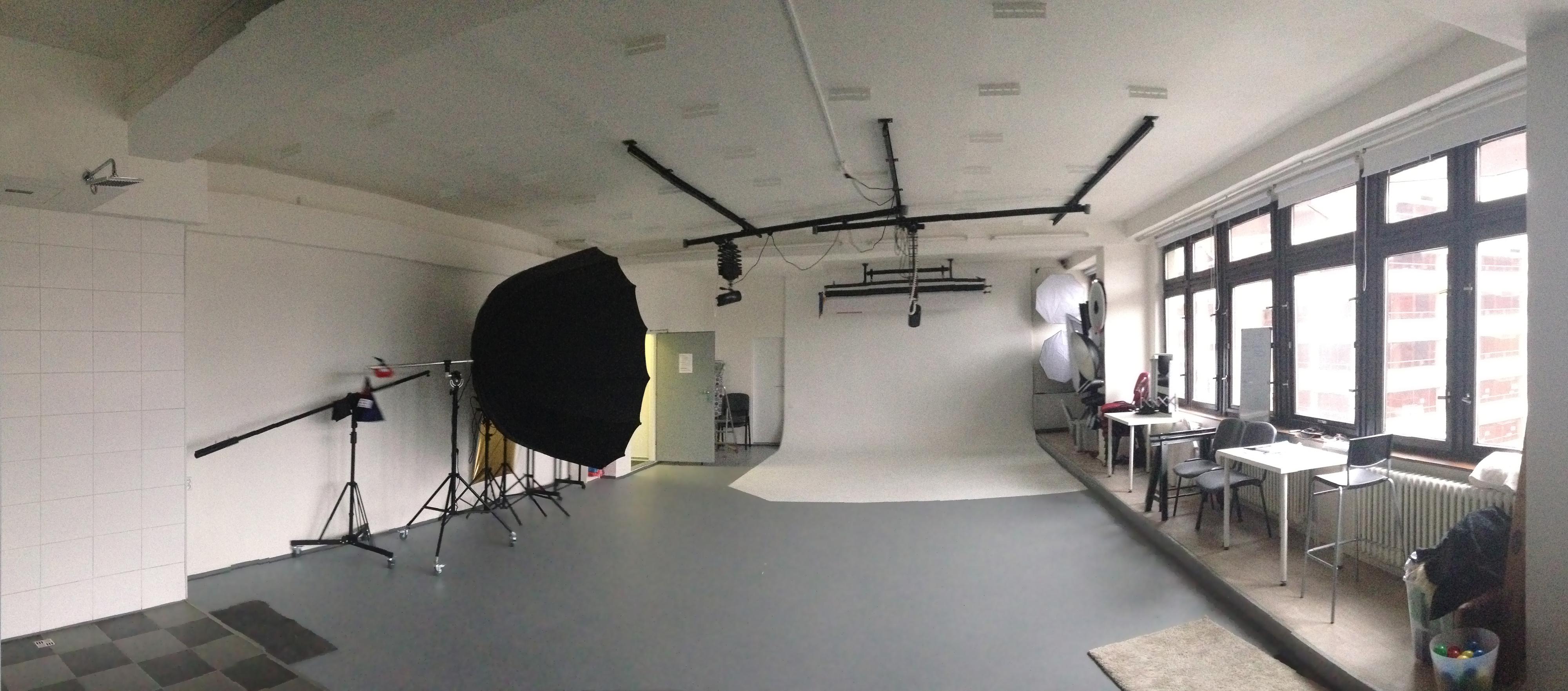 digifoto.cz / pronájem fotoateliéru foto 3