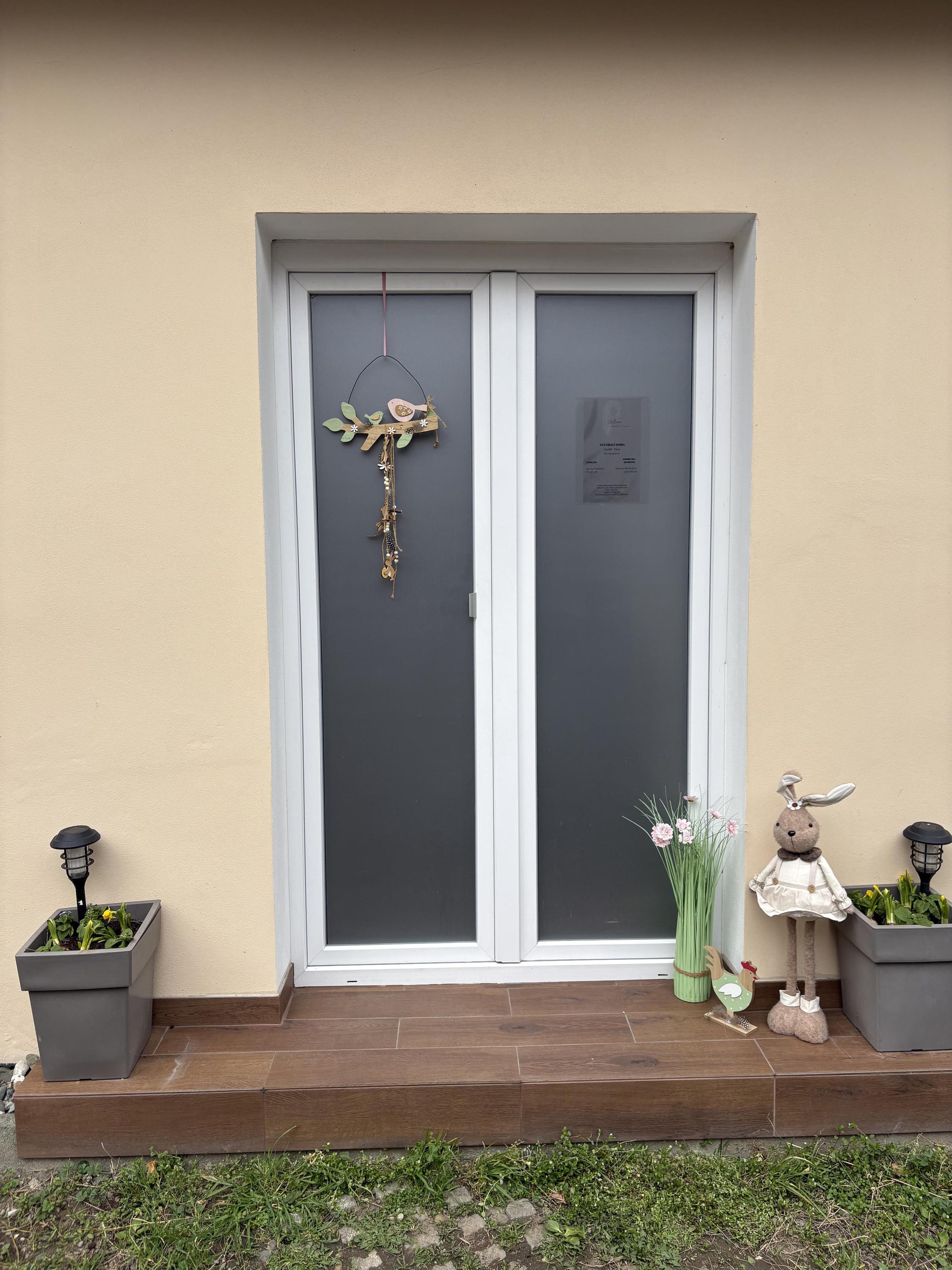 Ezria Beauty Salon foto 3