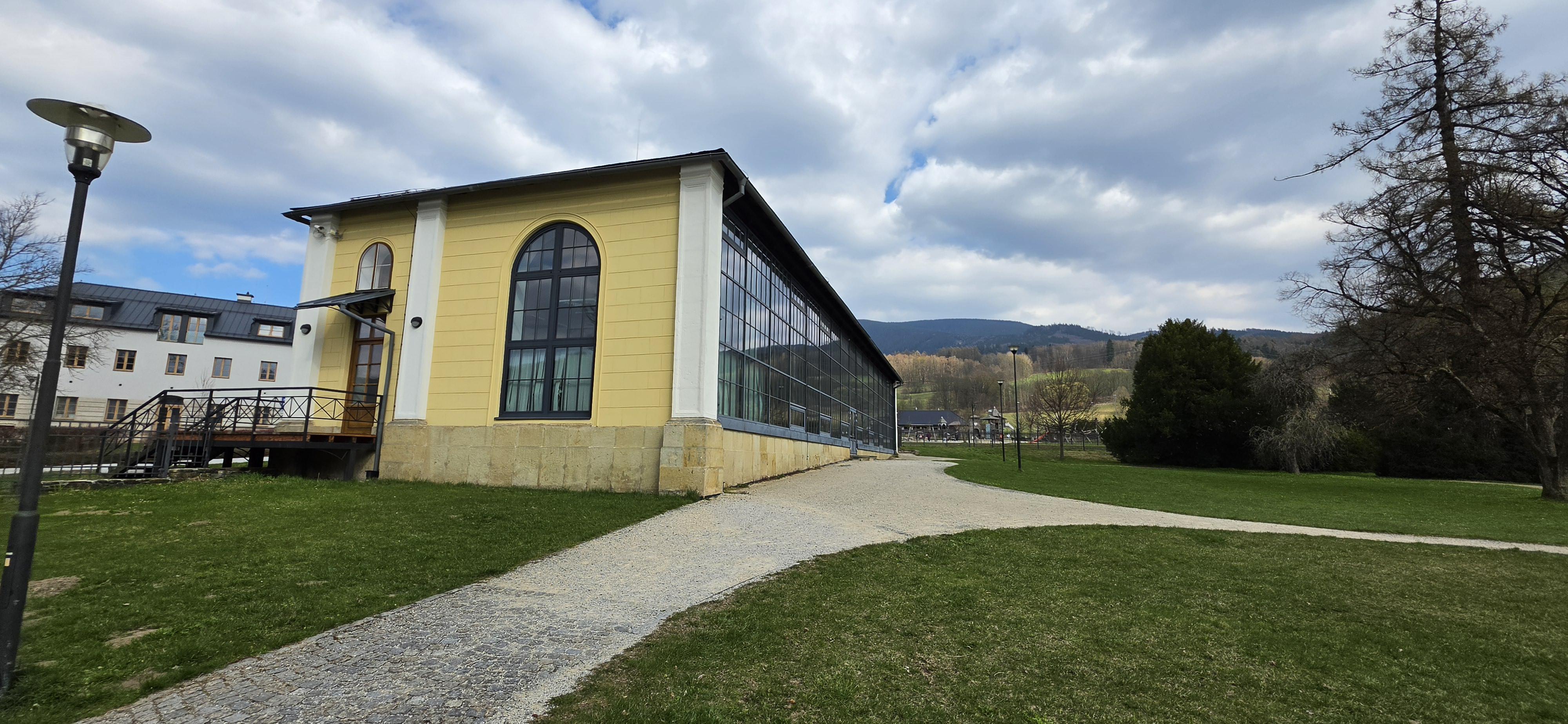 Kulturní dům Skleník foto 6