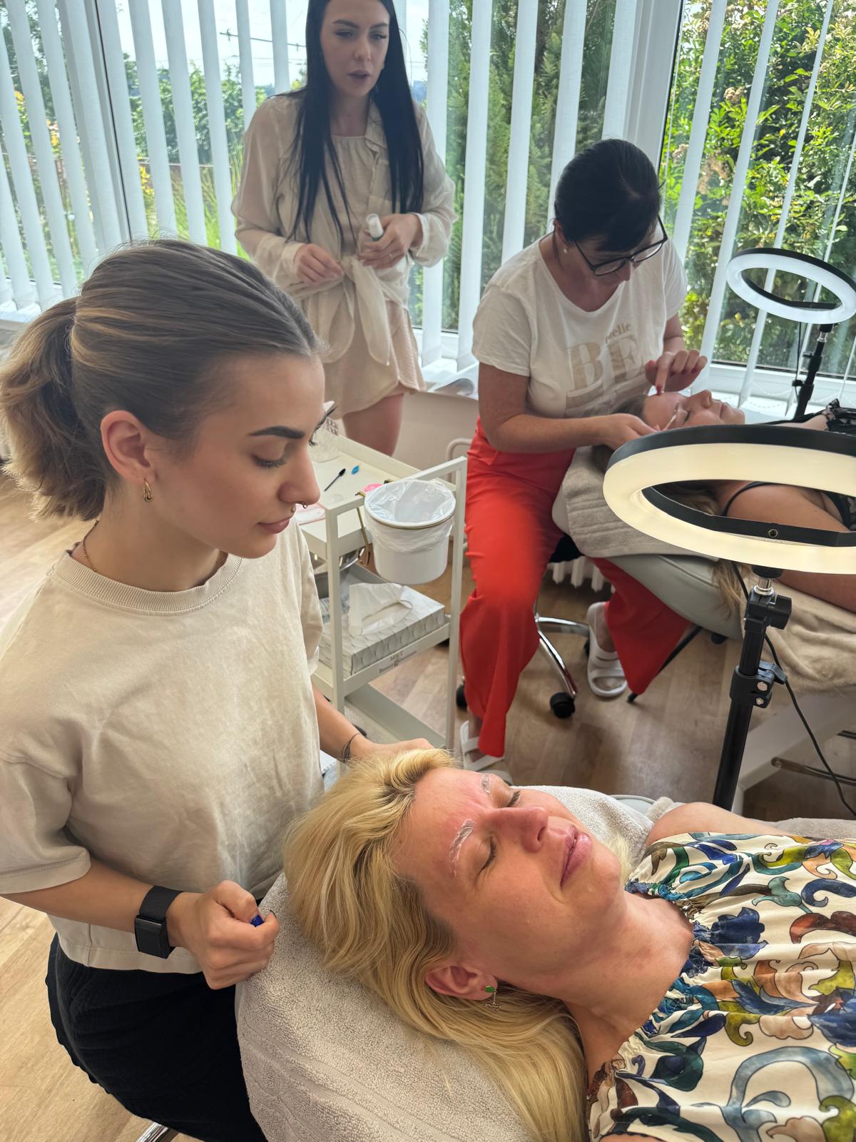 M&T Beauty Institute foto 4