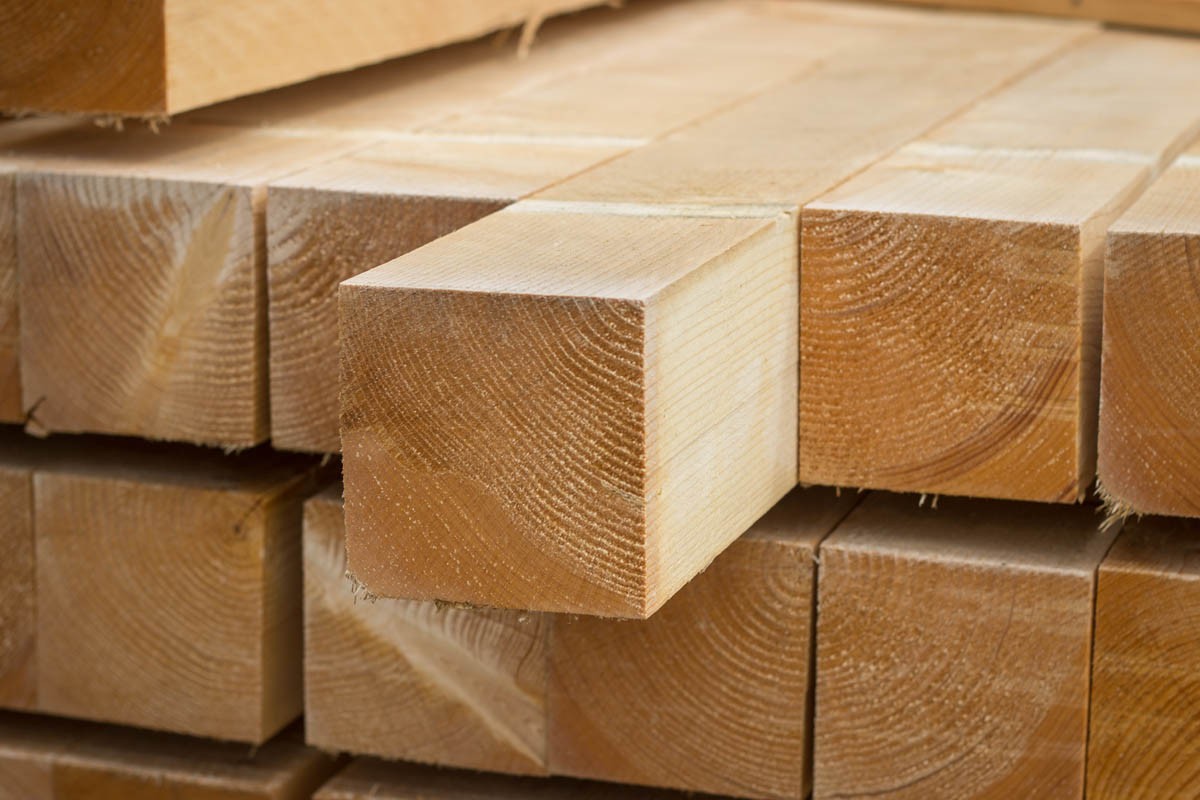 Pila Onšov – trámy, fošny, střešní latě na míru