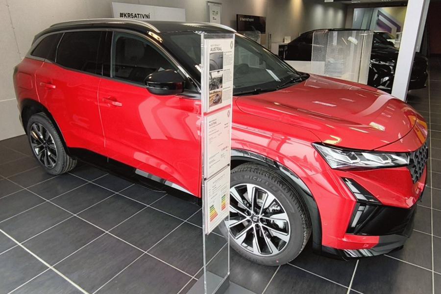 SKLADOVÝ VŮZ | RENAULT Austral | sleva 108 200 Kč