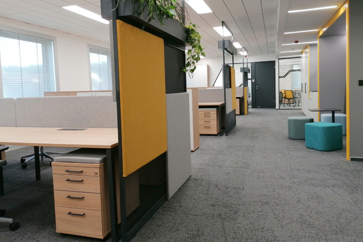 Kancelářský nábytek