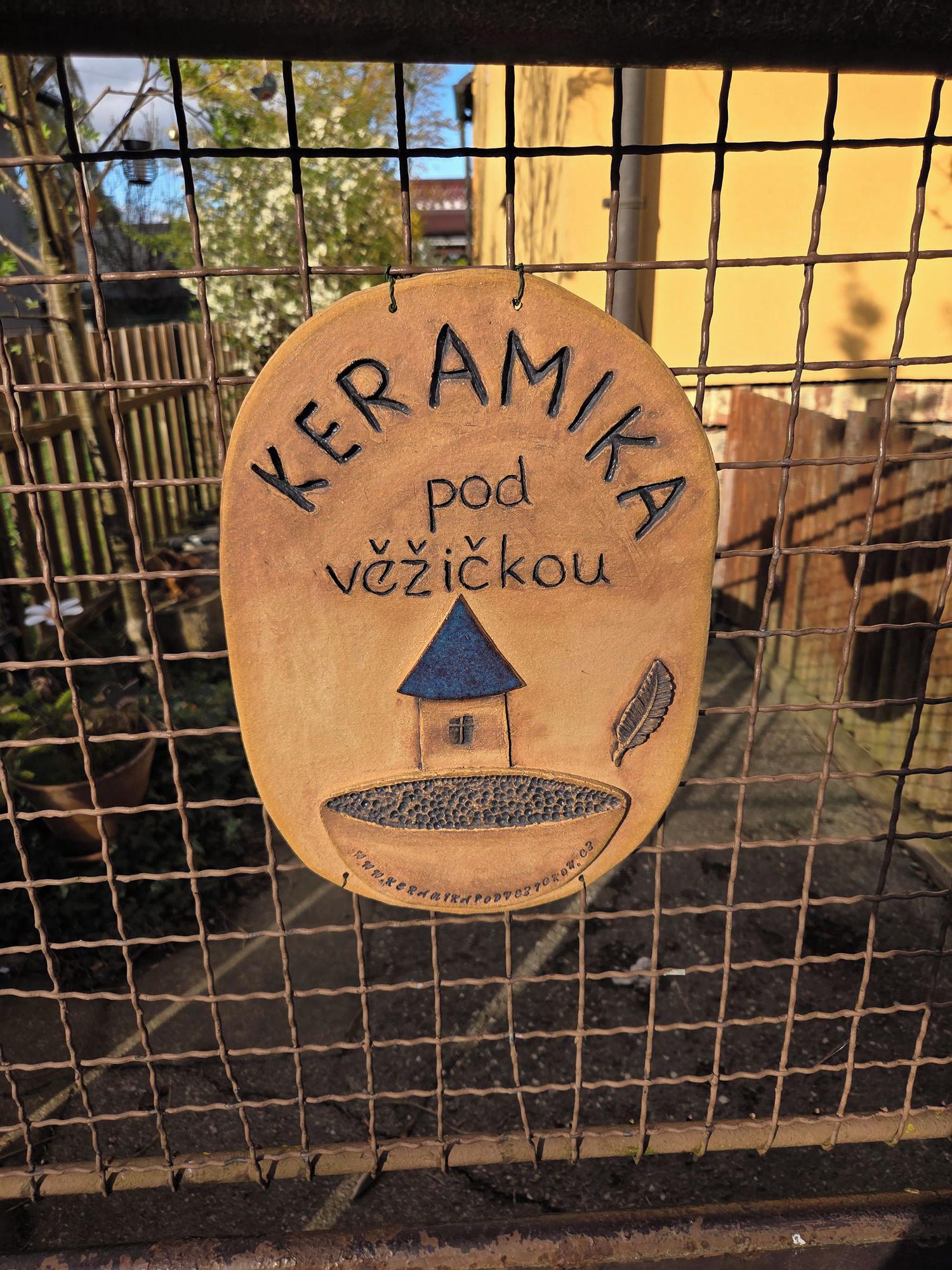 Keramika pod věžičkou foto 2