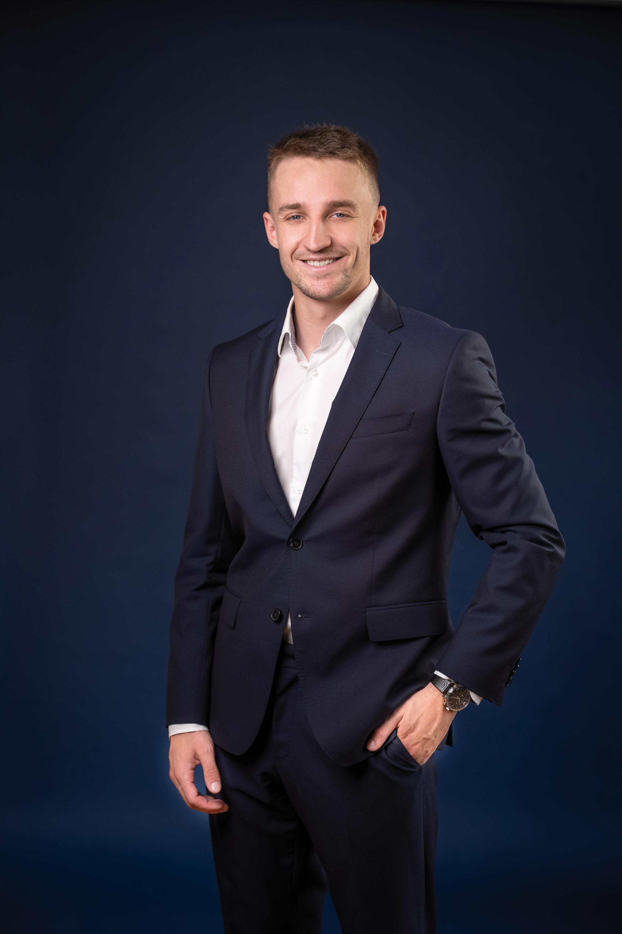 Jan Popek - realitní makléř foto 2