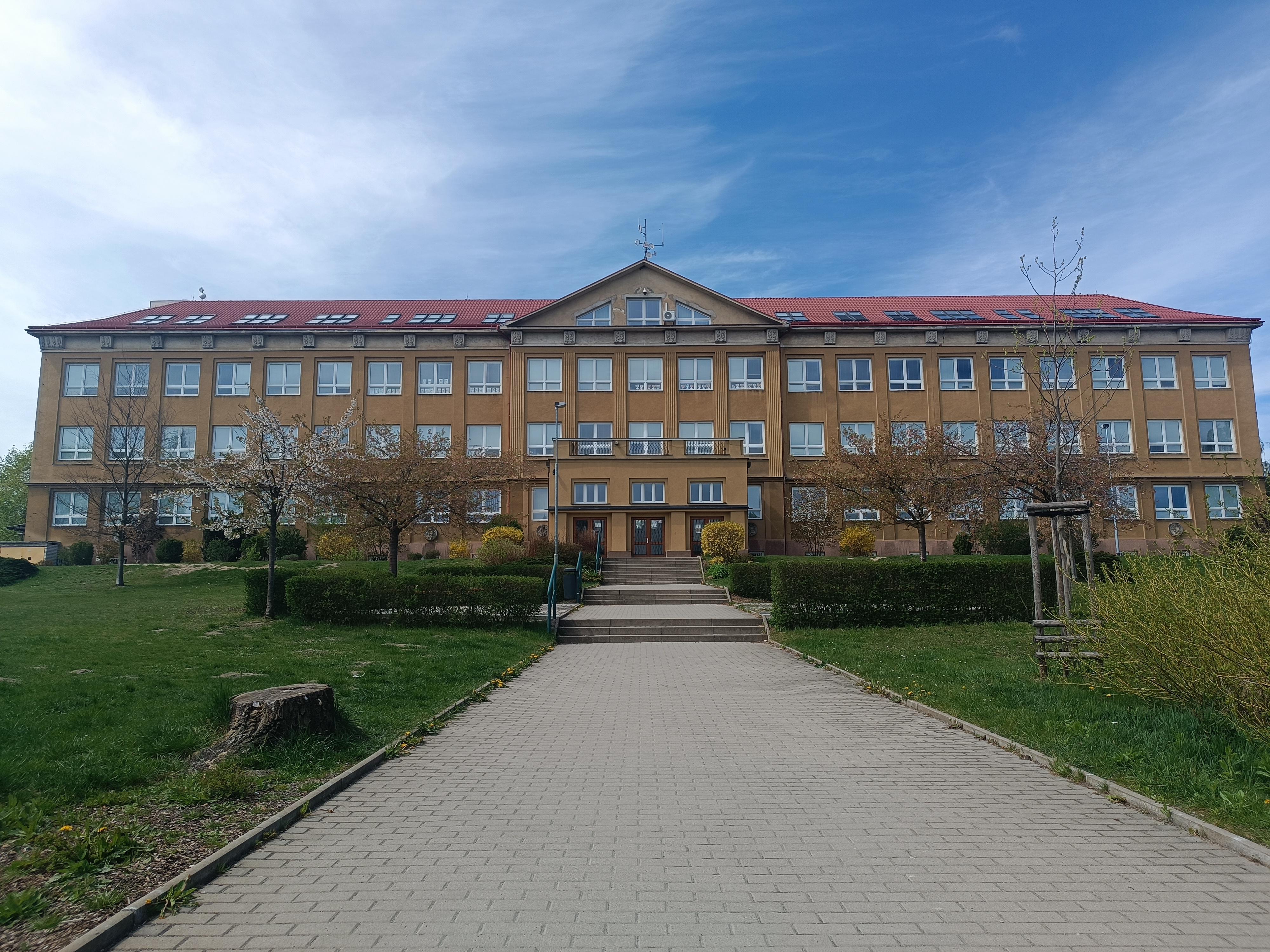Základní škola Karla Hynka Máchy Doksy, Valdštejnská 253, okres Česká Lípa foto 6