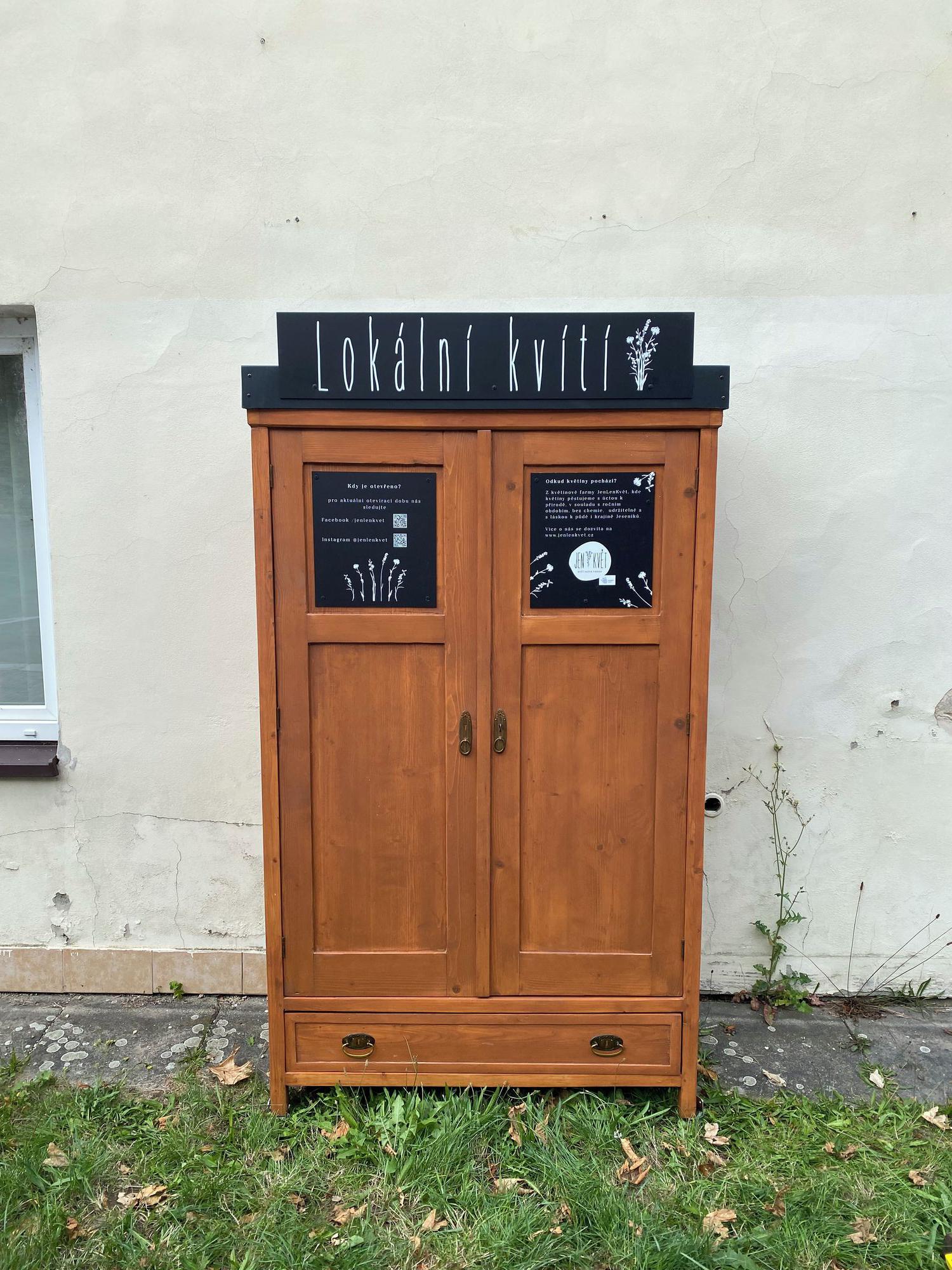 Květinová skříň JenLenKvět foto 4