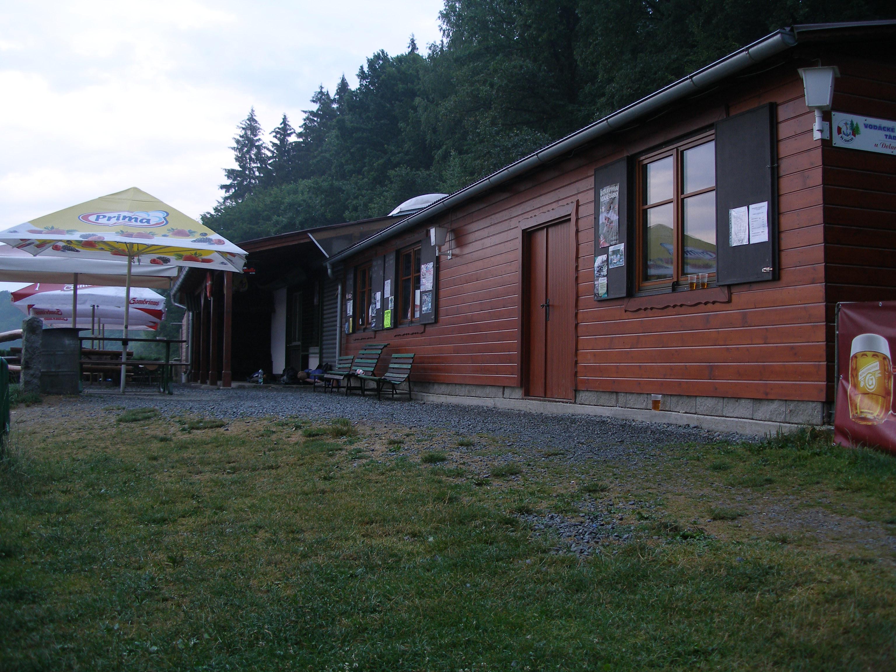 Občerstvení Kemp U Dolanského mostu Dolany