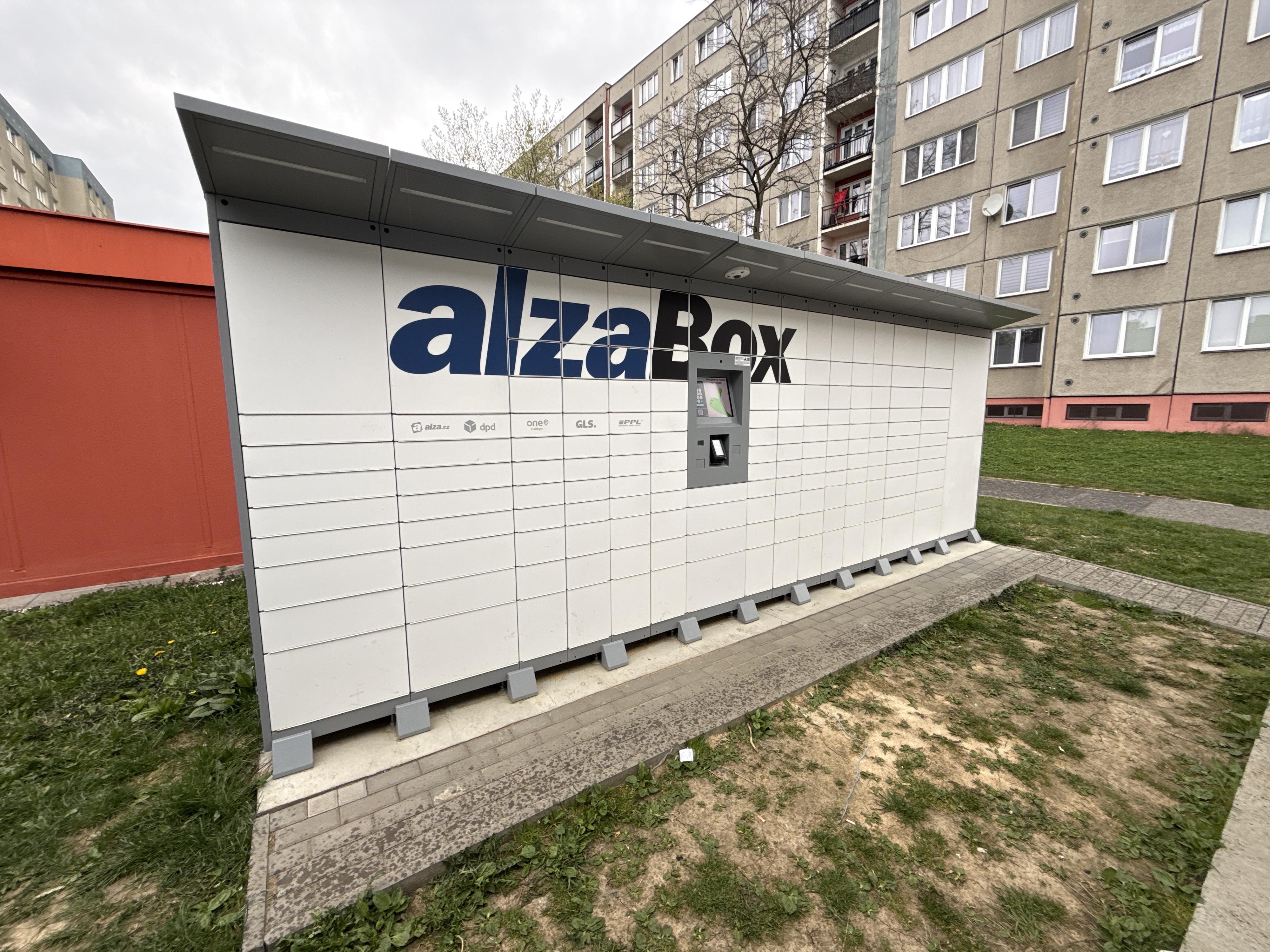AlzaBox