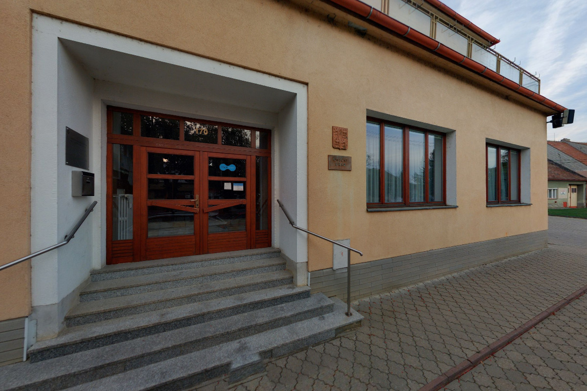 Hroznová Lhota - obecní úřad foto 5
