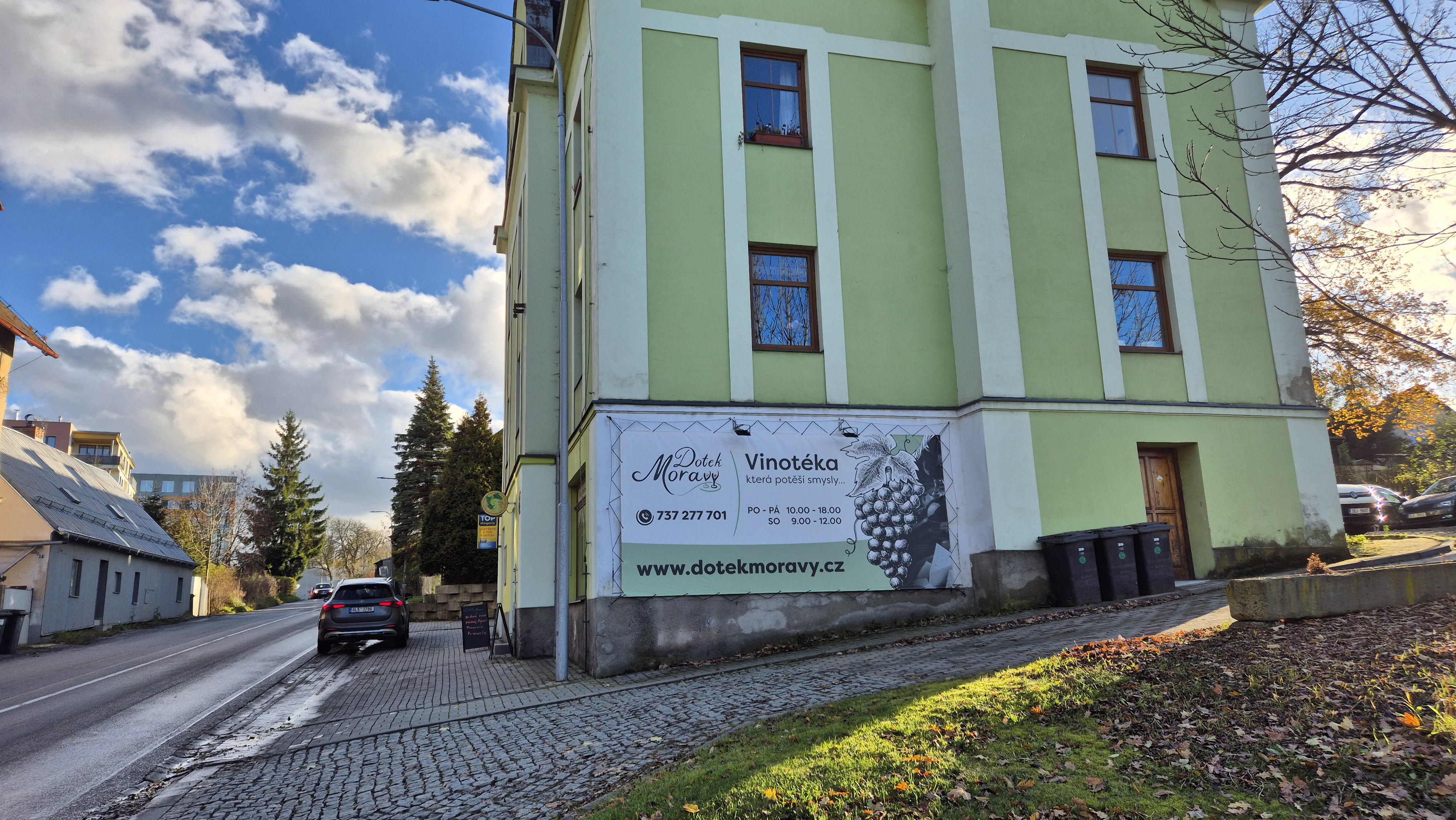 Vinotéka Dotek Moravy foto 2