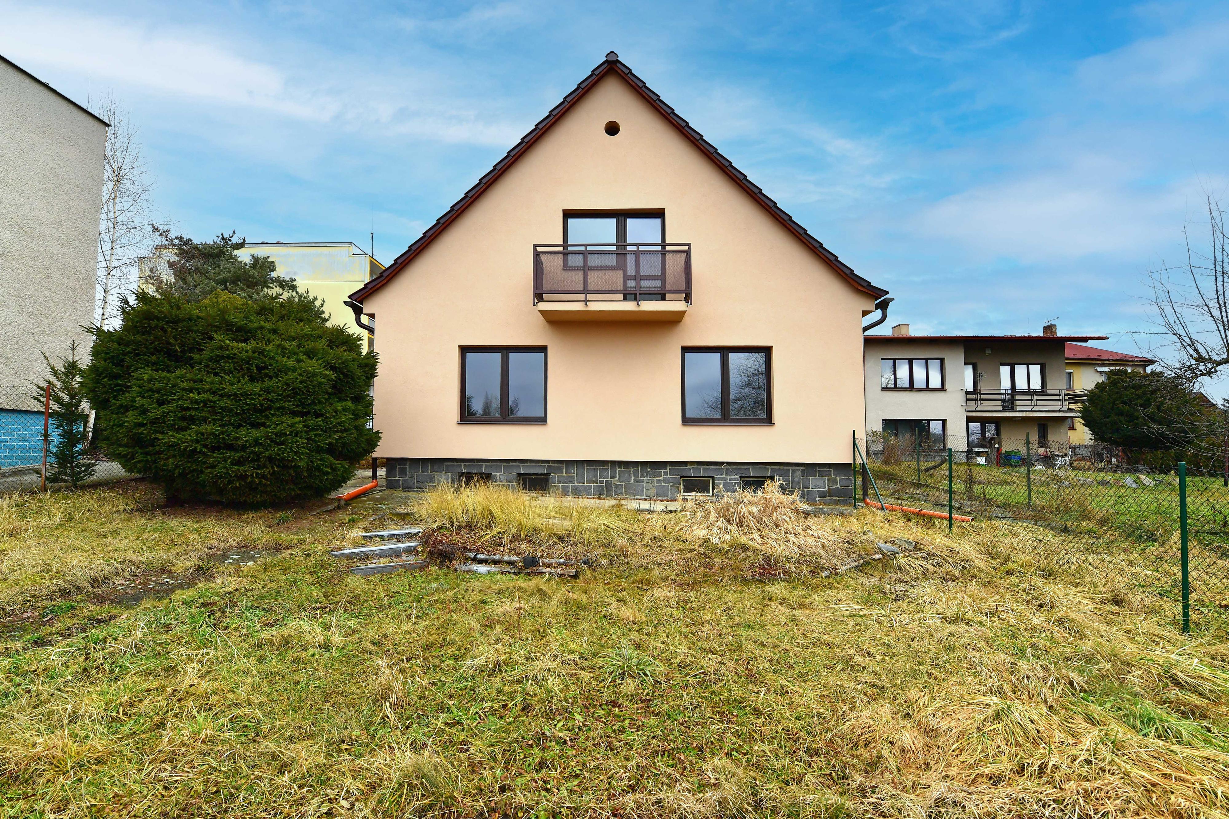 RD 190 m2 po rekonstrukci, pozemek 390 m2, Benešov