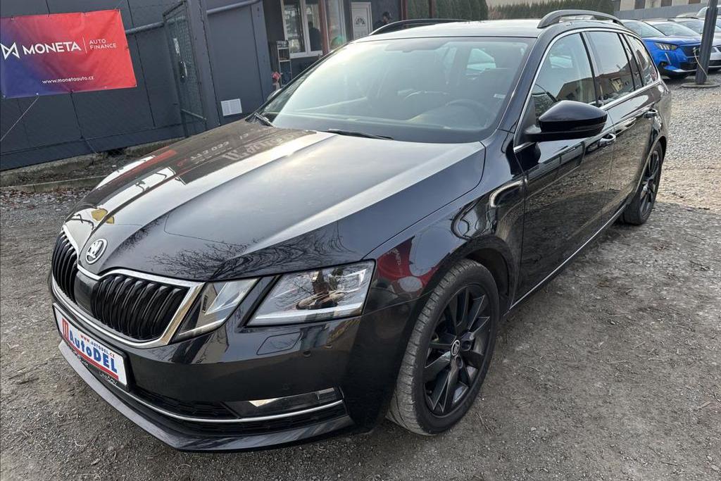 NOVÝ KOUSEK NA PLACE | Škoda Octavia | NAVIGACE