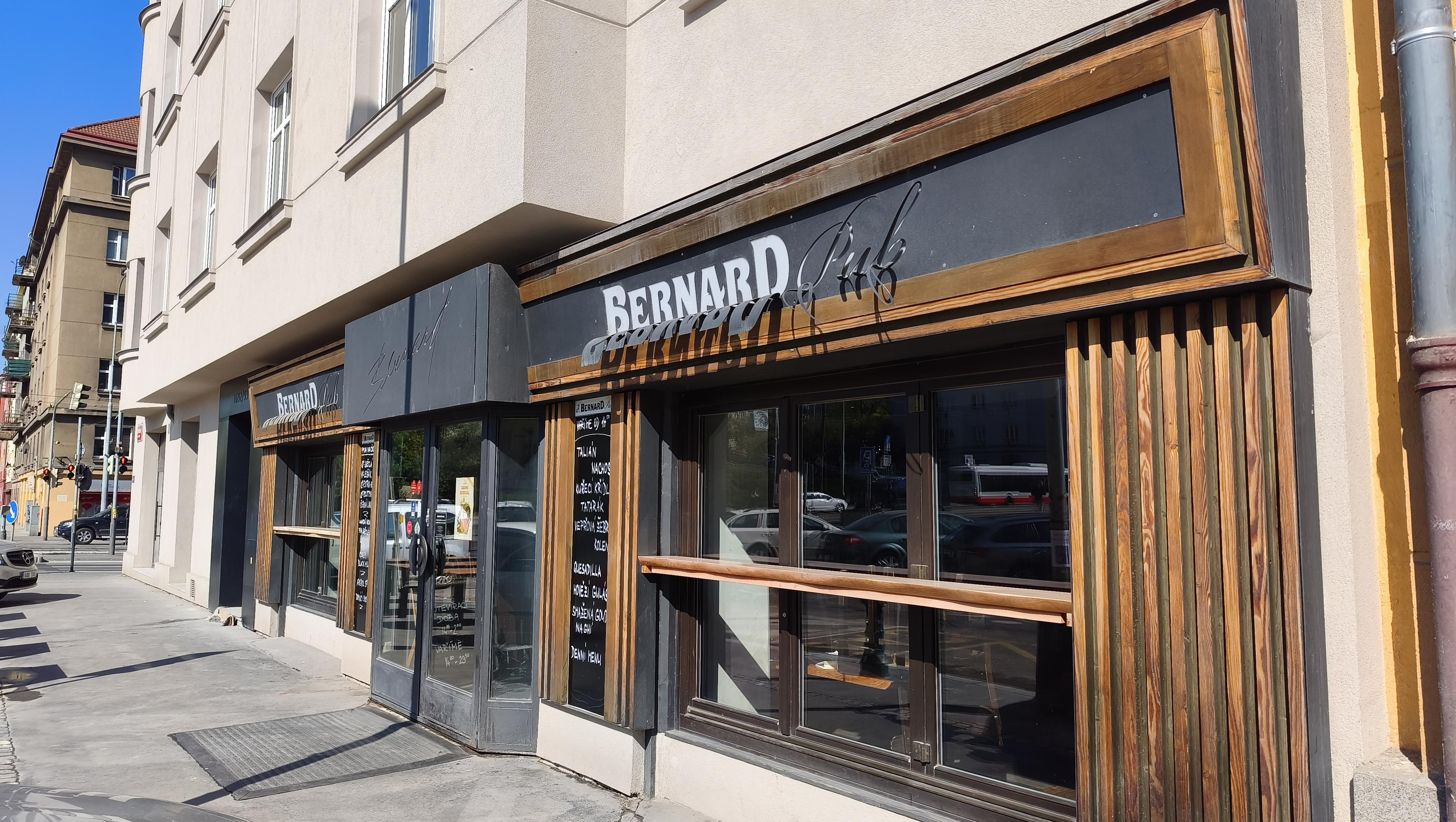 Bernard Pub Jeseniova foto 2