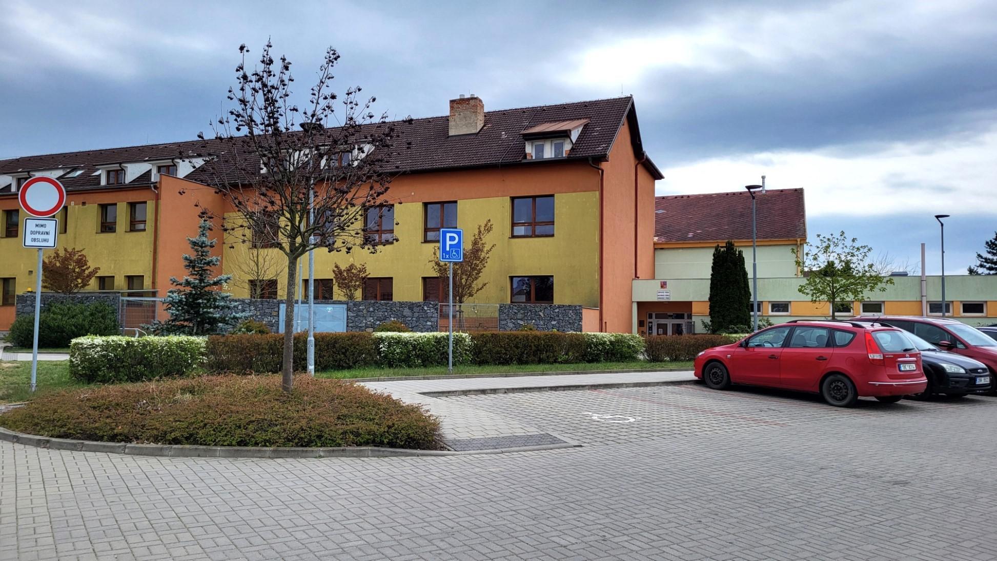 Základní škola a Mateřská škola, Moravský Písek foto 2