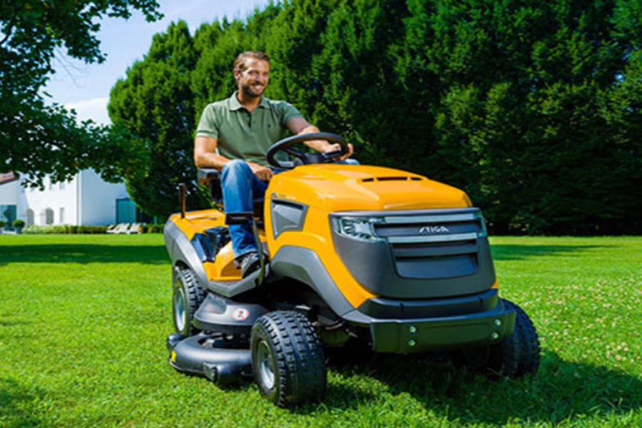 Zahradní traktory STIGA