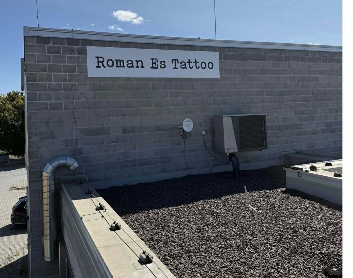 Roman Es Tattoo foto 4