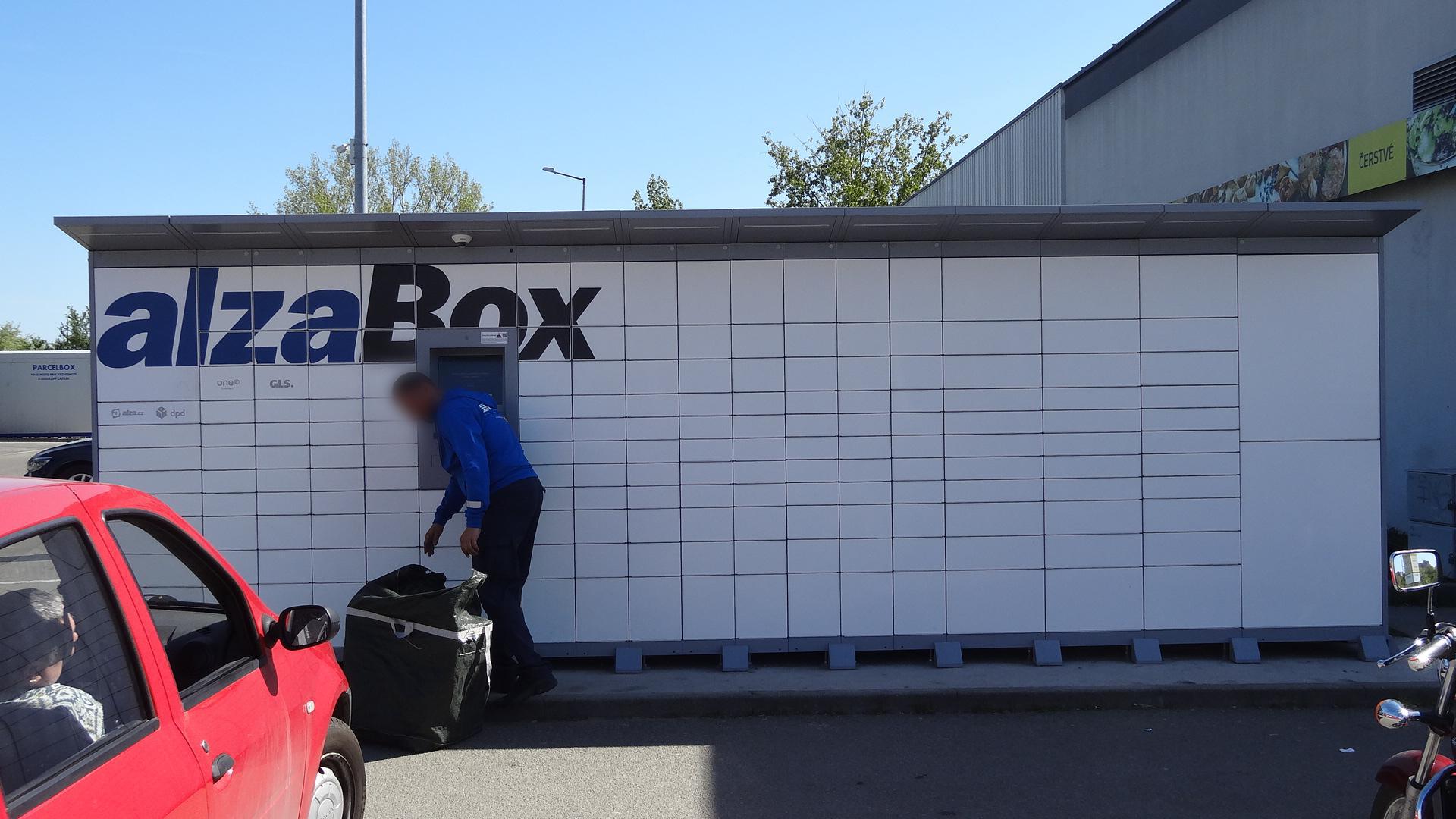 AlzaBox foto 2