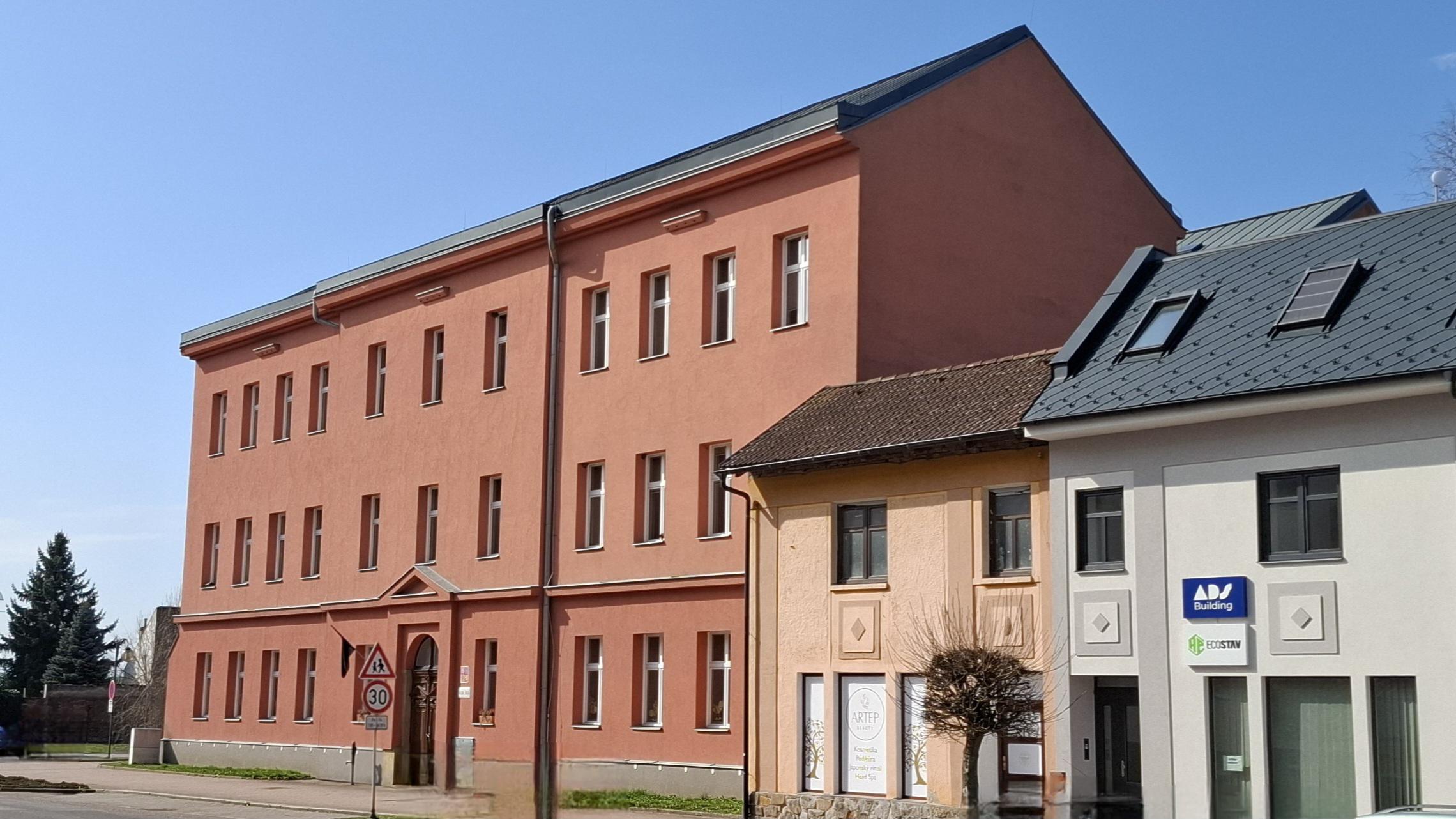 ZŠ Jičín, Poděbradova foto 2