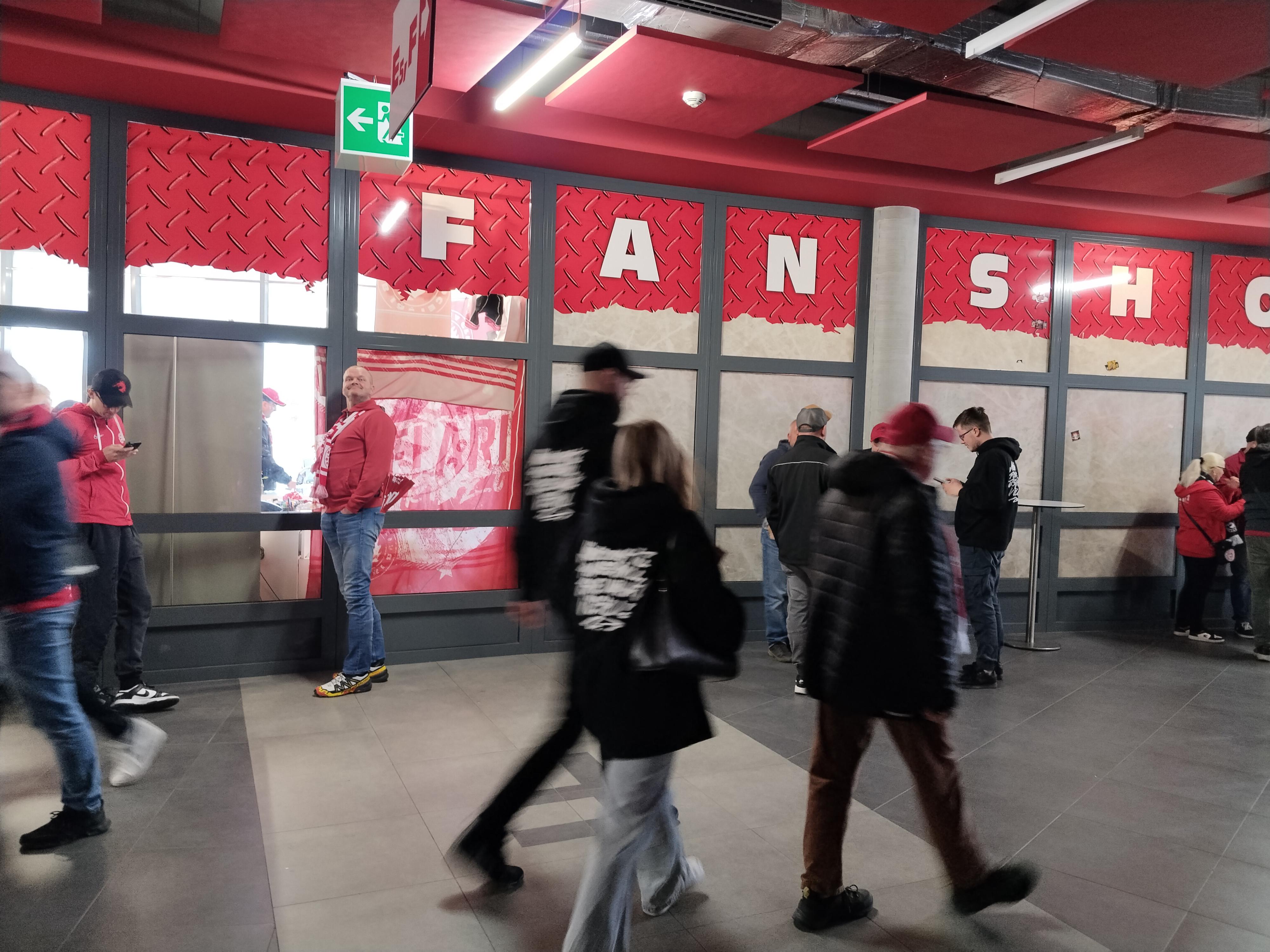 Fanshop HC Oceláři Třinec foto 4