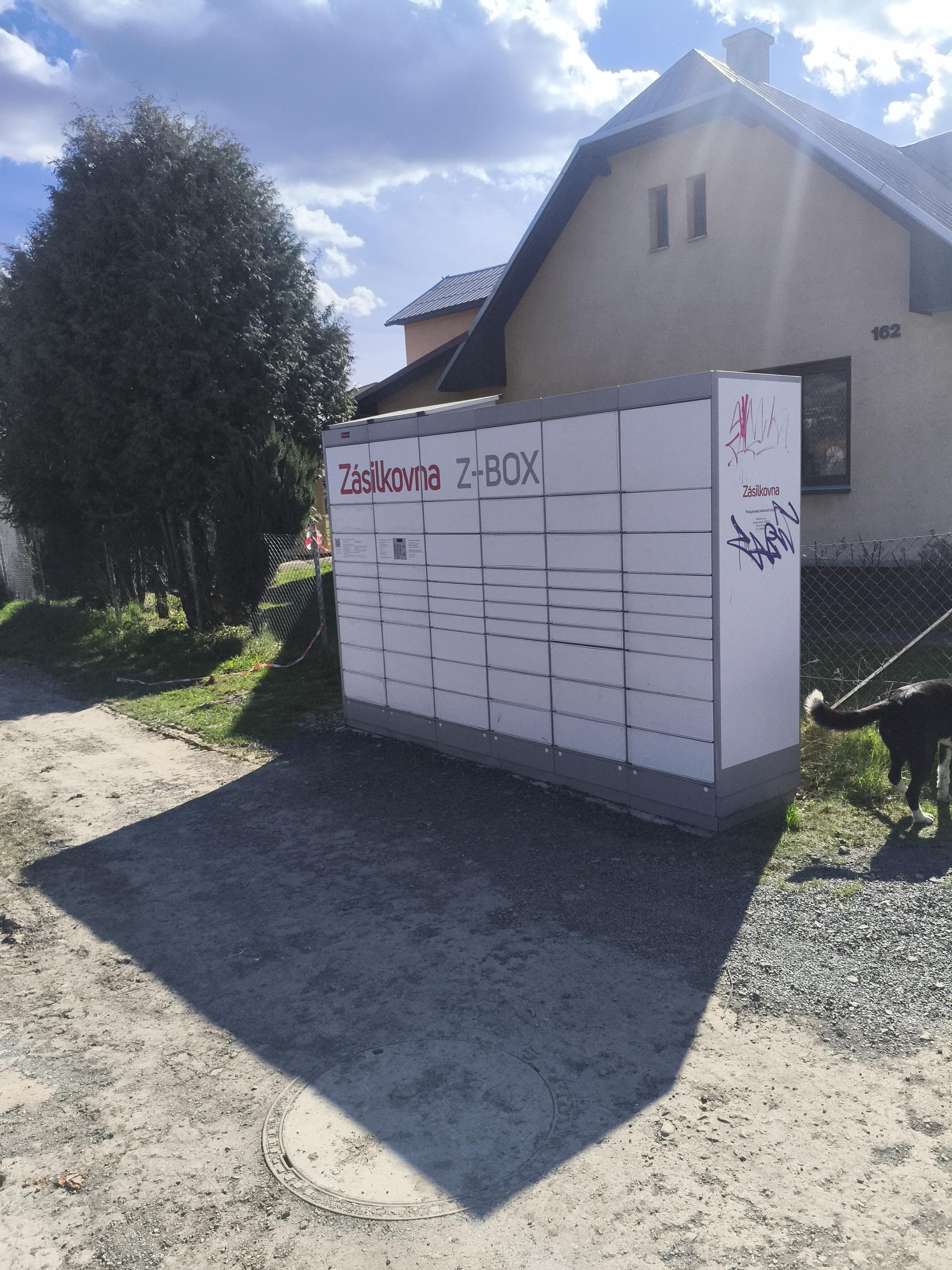 Z-BOX foto 1
